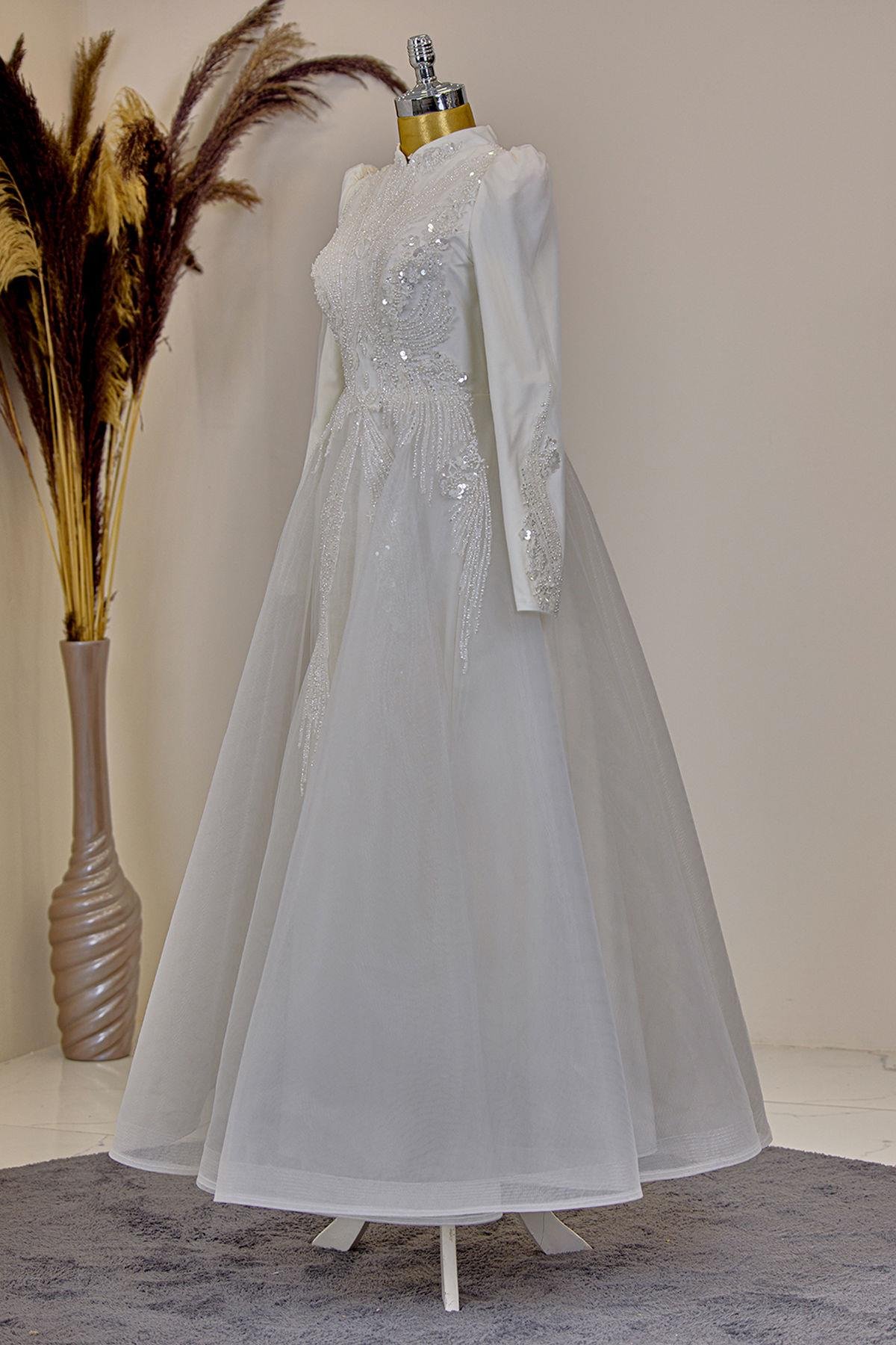 Önü Drapeli Aplik İşlemeli Asya  Abiye - Beyaz