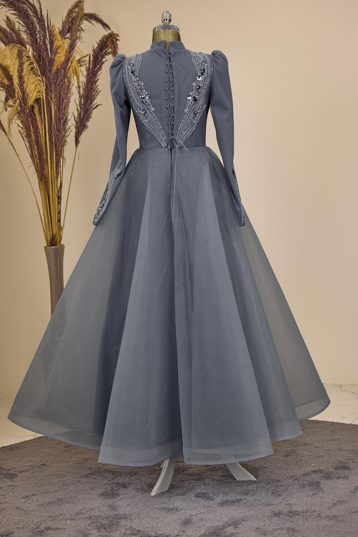 Önü Drapeli Aplik İşlemeli Asya  Abiye - Gri