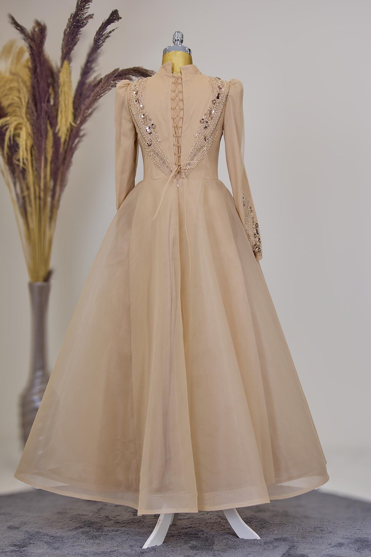 Önü Drapeli Aplik İşlemeli Asya  Abiye - Gold