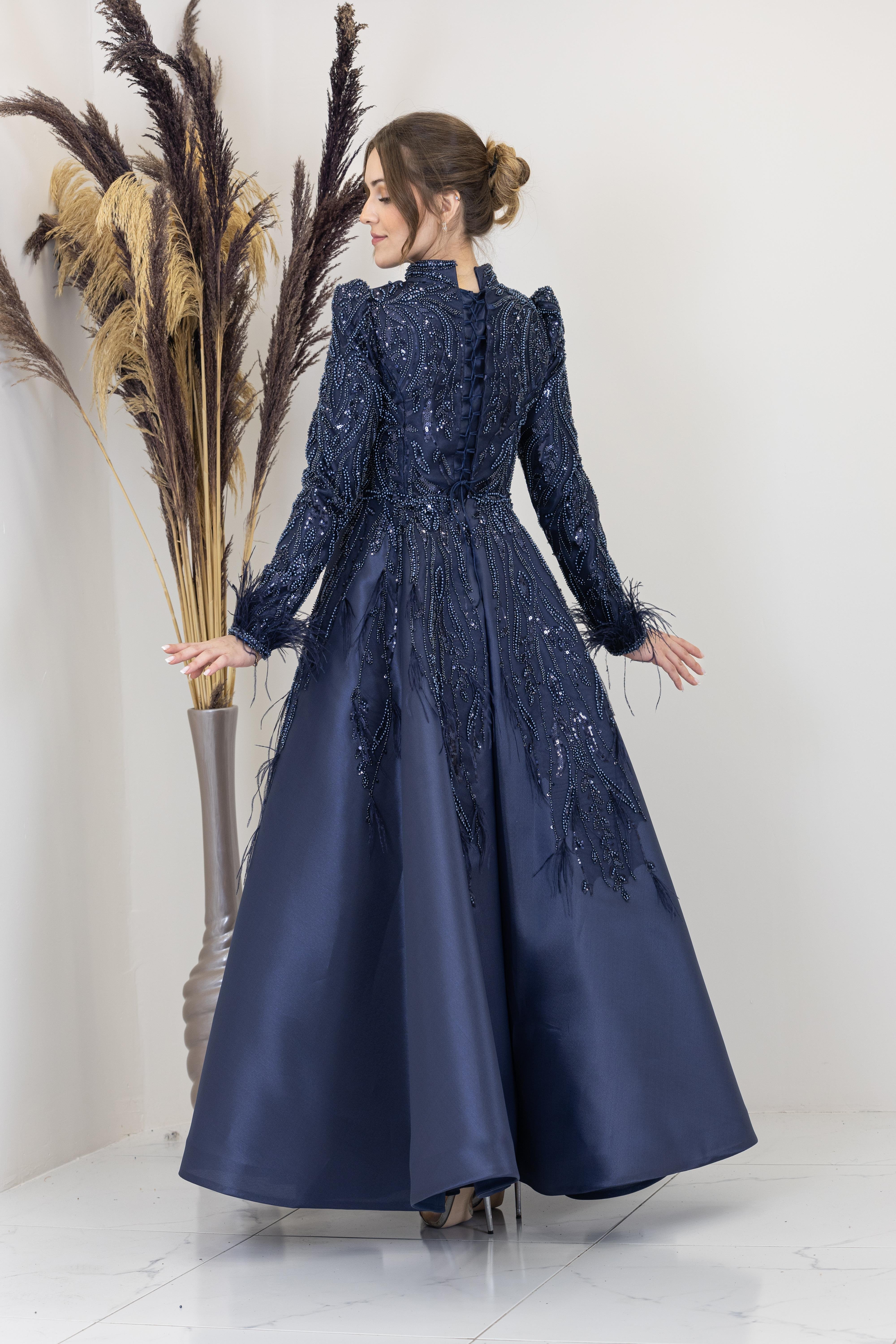 Önü Drapeli Aplik İşlemeli Katre Abiye - Lacivert