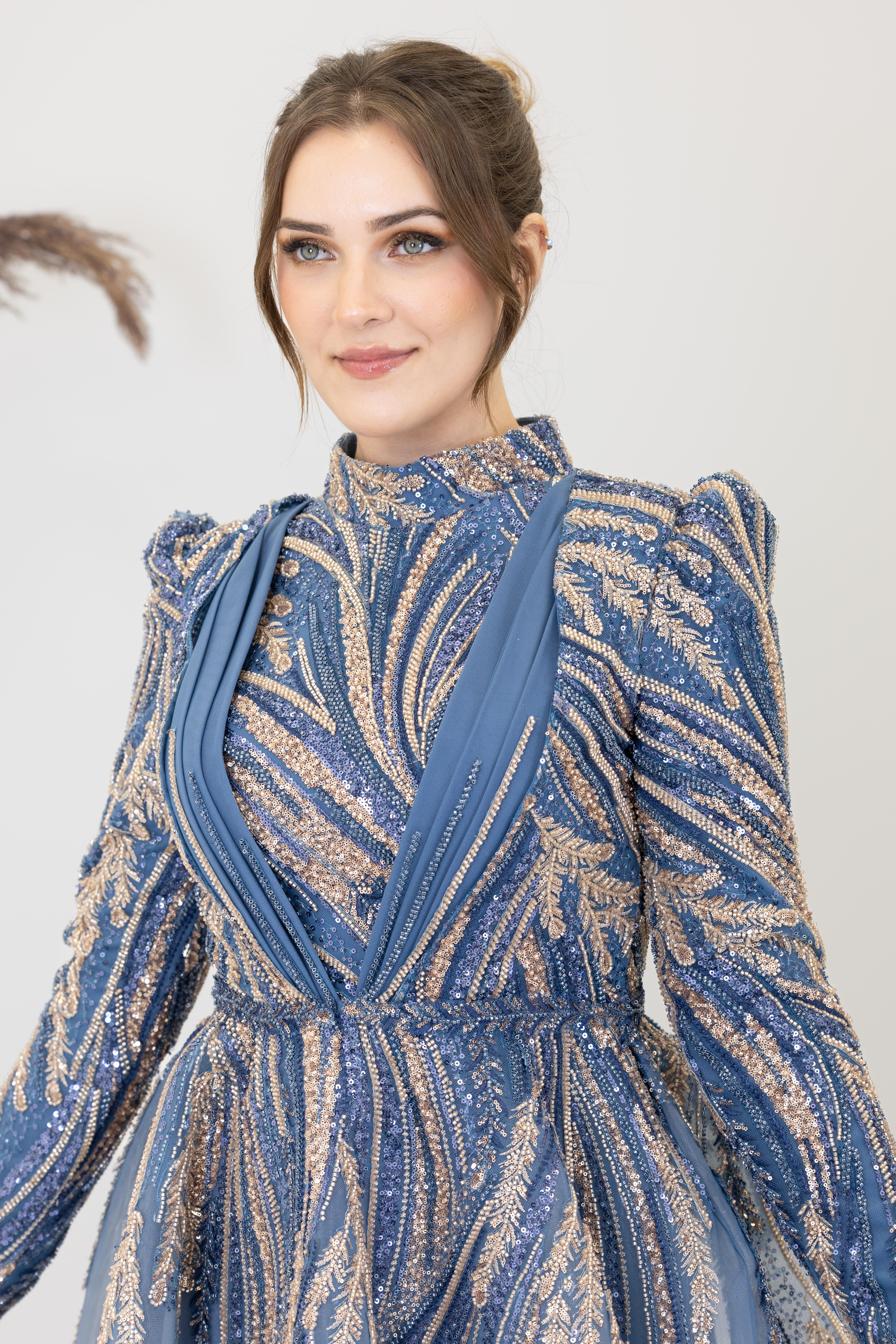 Önü Drapeli Aplik İşlemeli Kübra Abiye - İndigo