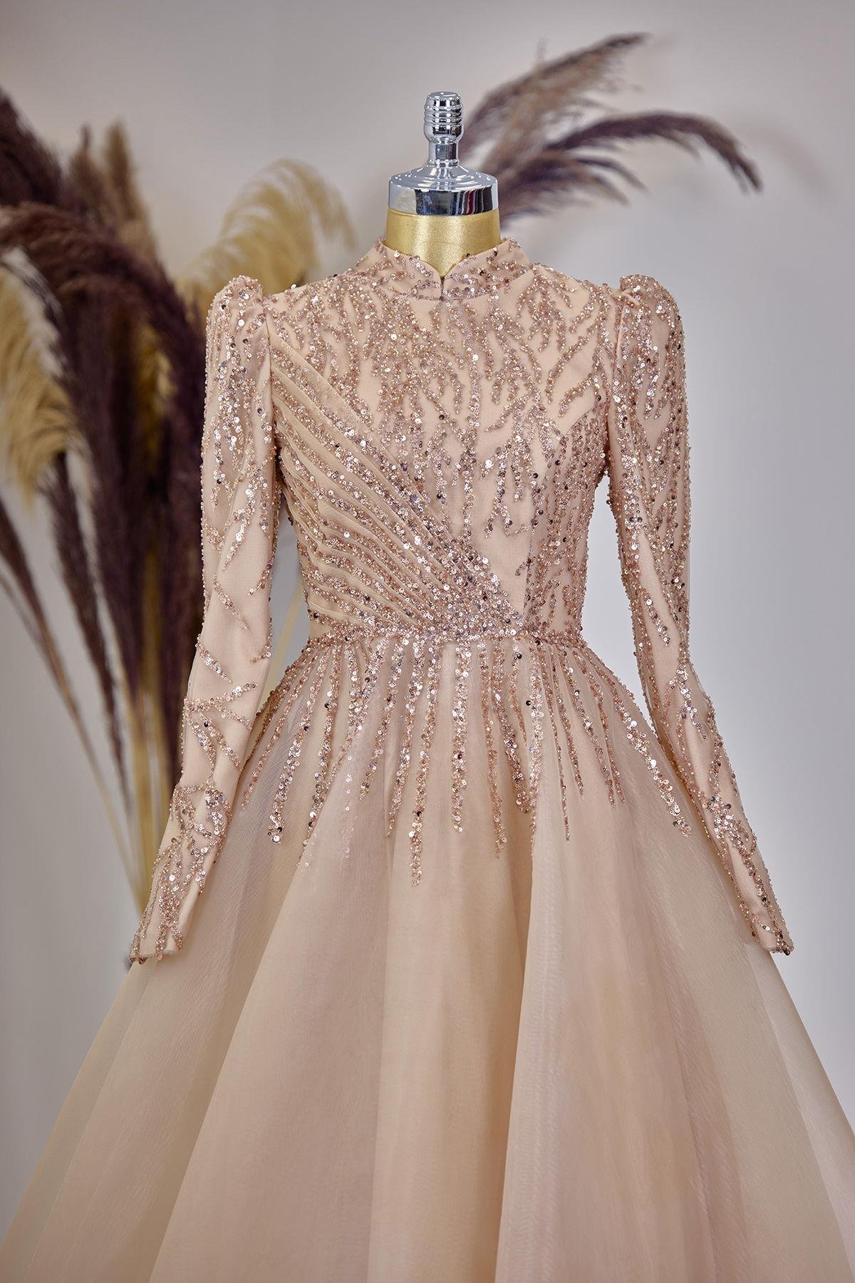 Önü Drapeli Aplik İşlemeli Mila Abiye - Gold