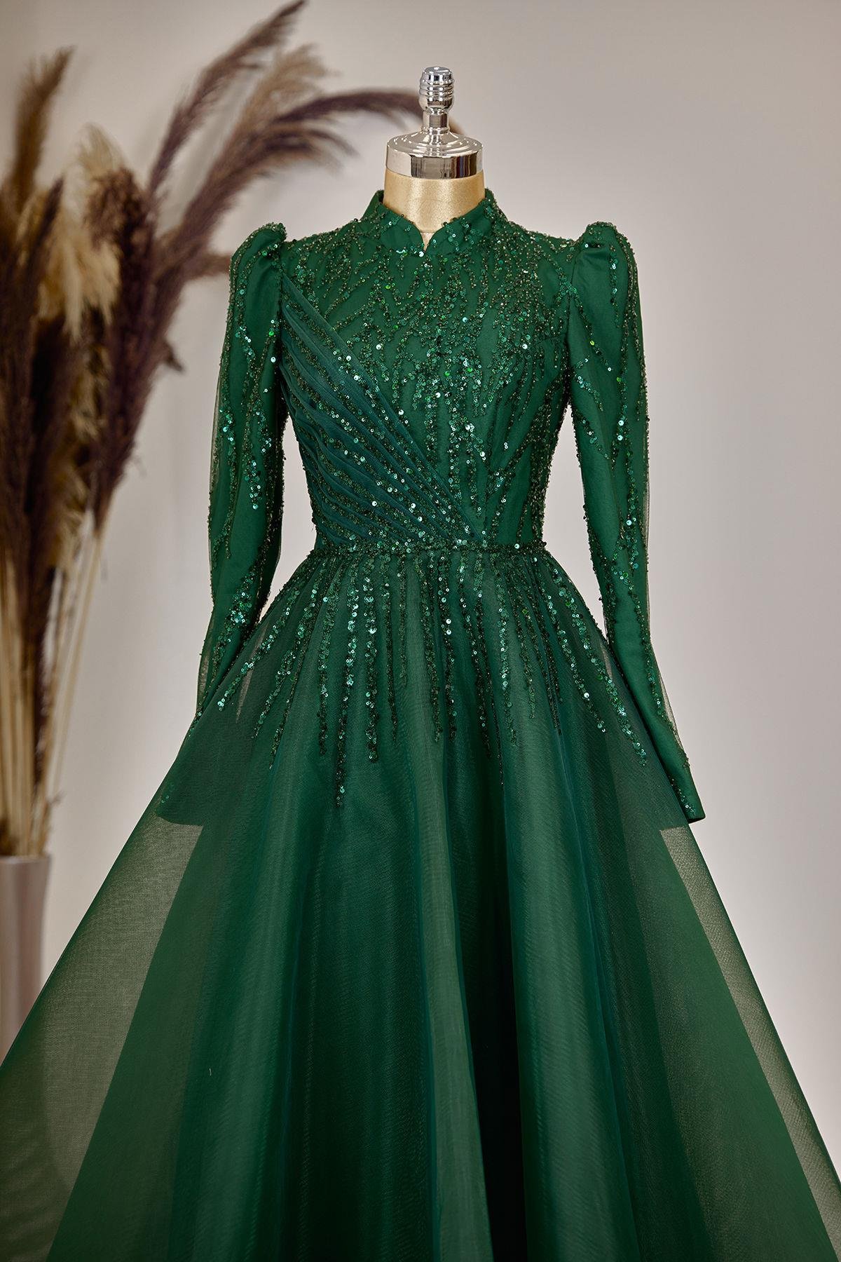 Önü Drapeli Aplik İşlemeli Mila Abiye - Zümrüt