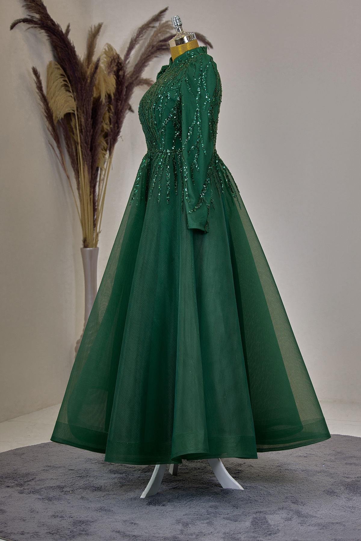 Önü Drapeli Aplik İşlemeli Mila Abiye - Zümrüt