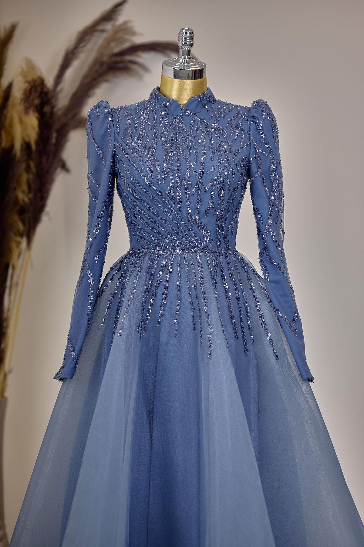 Önü Drapeli Aplik İşlemeli Mila Abiye - İndigo