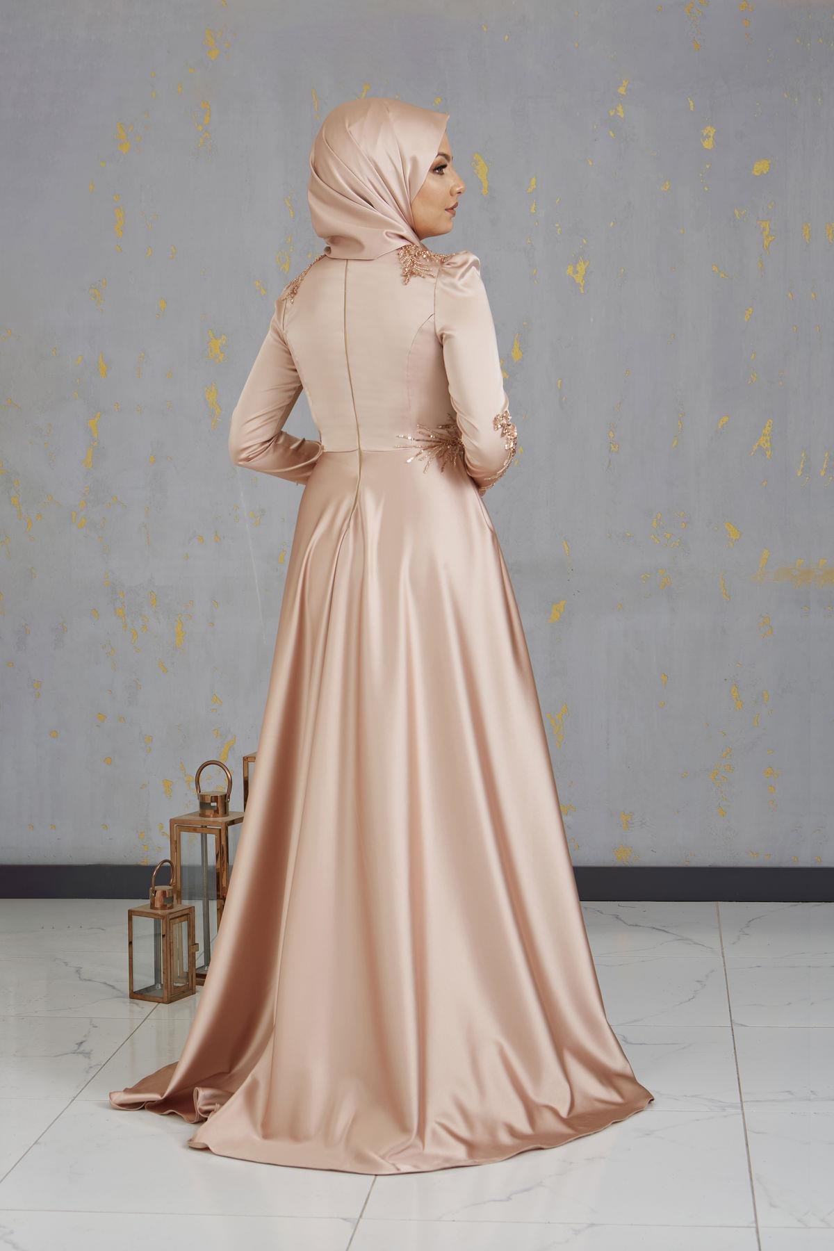 Önü Drapeli Aplikli Karaca Tesettür Abiye - Gold