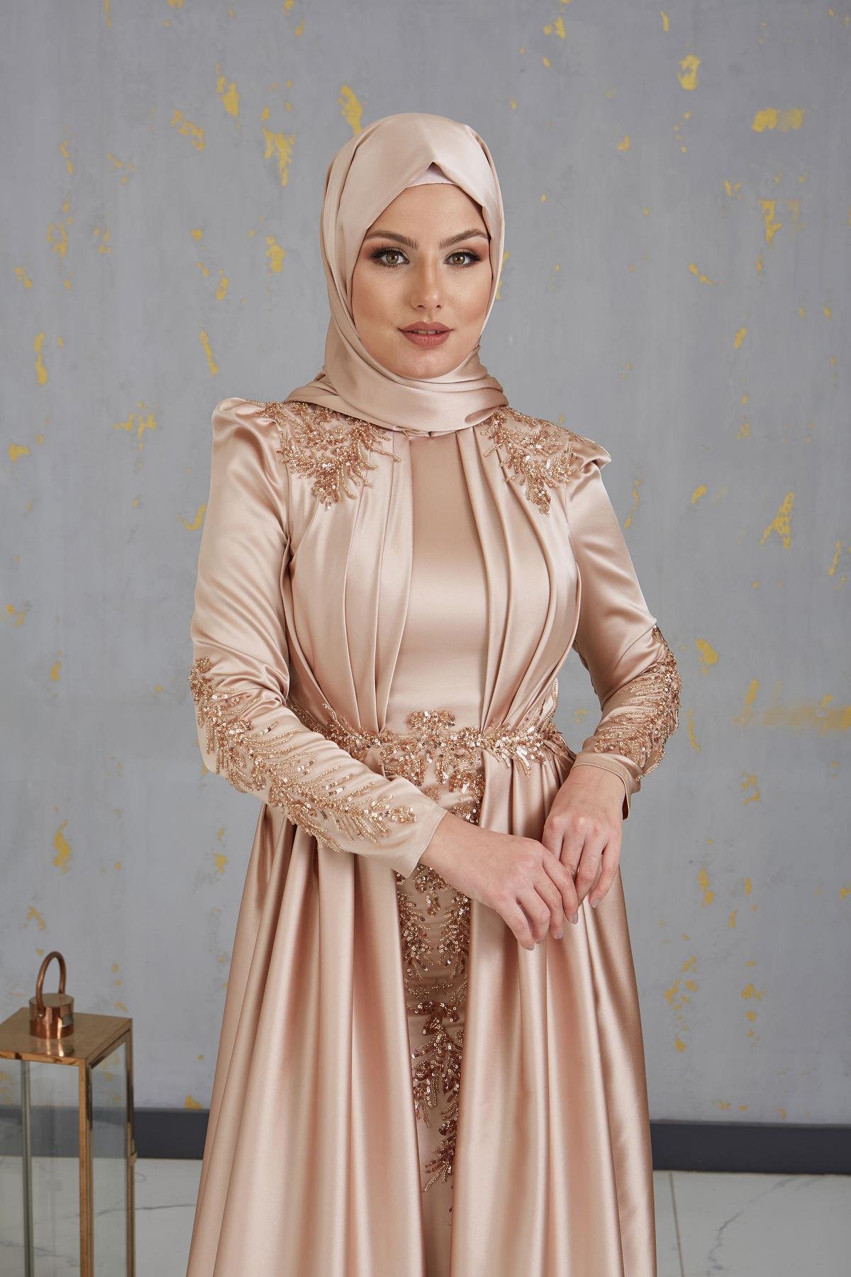 Önü Drapeli Aplikli Karaca Tesettür Abiye - Gold