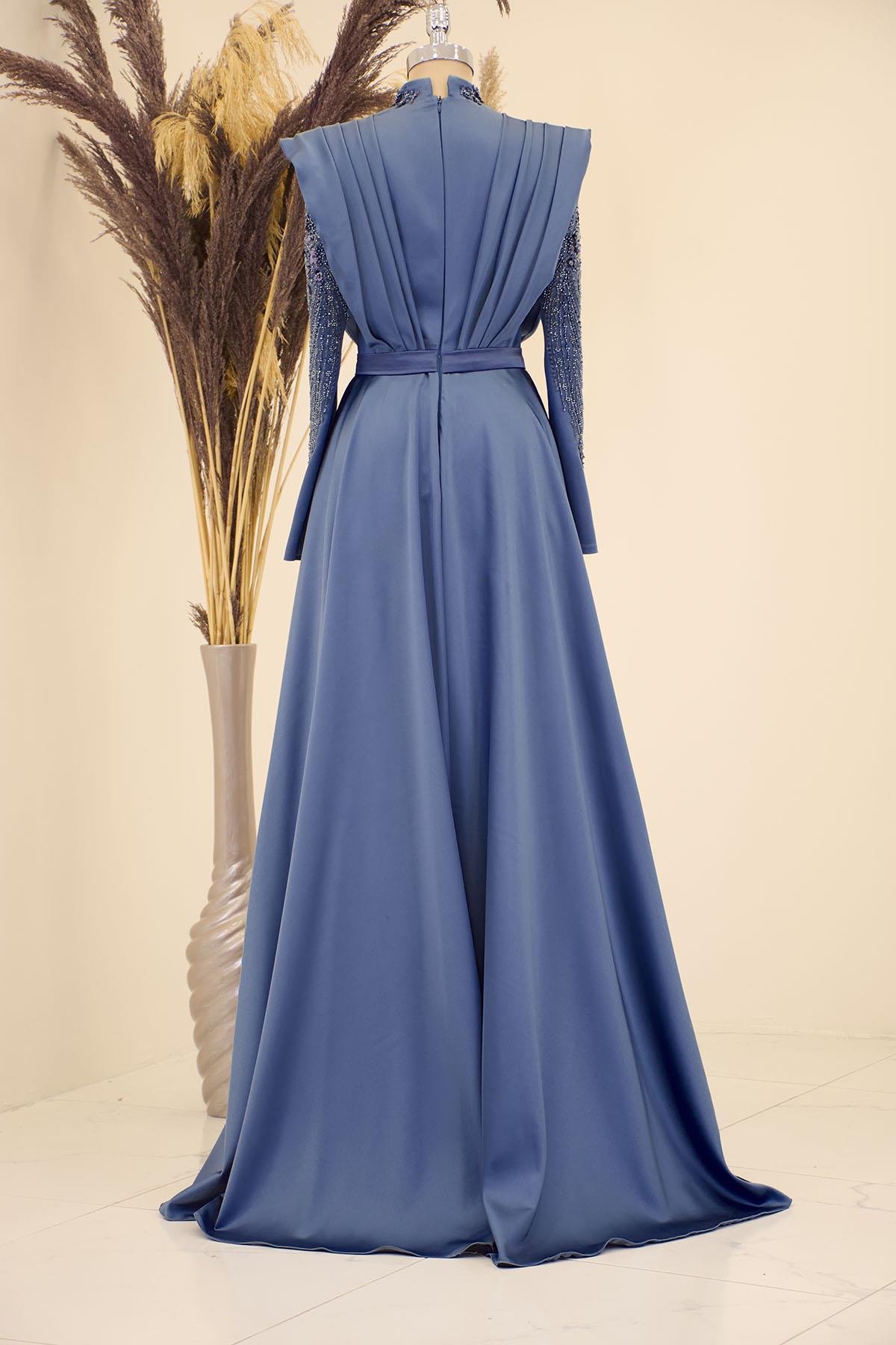 Önü Drapeli Kuyruklu Boncuk İşlemeli Miranda Abiye İndigo