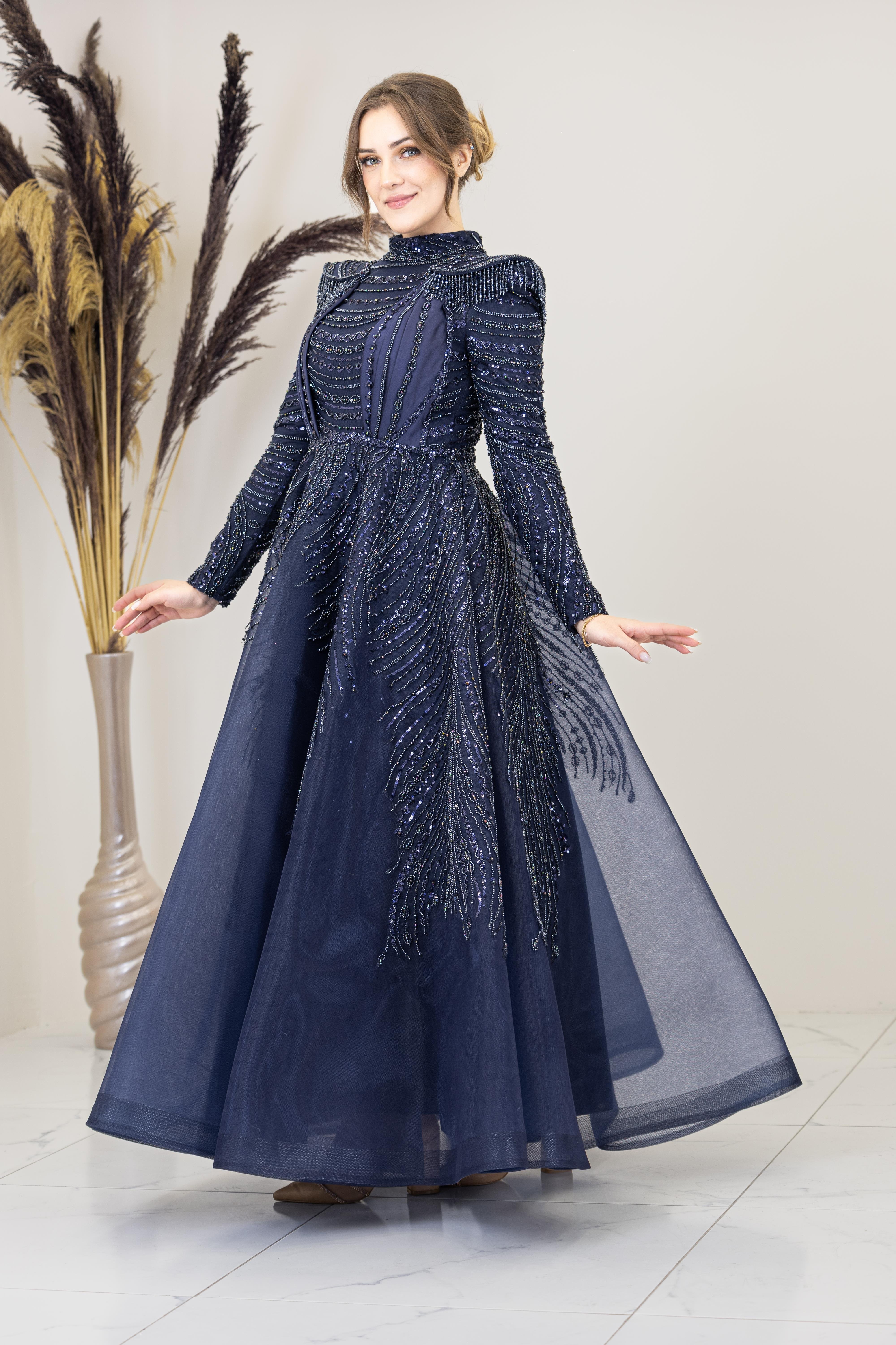 Önü Drapeli Omzu Boncuk Vatkalı Liyon Abiye - Lacivert