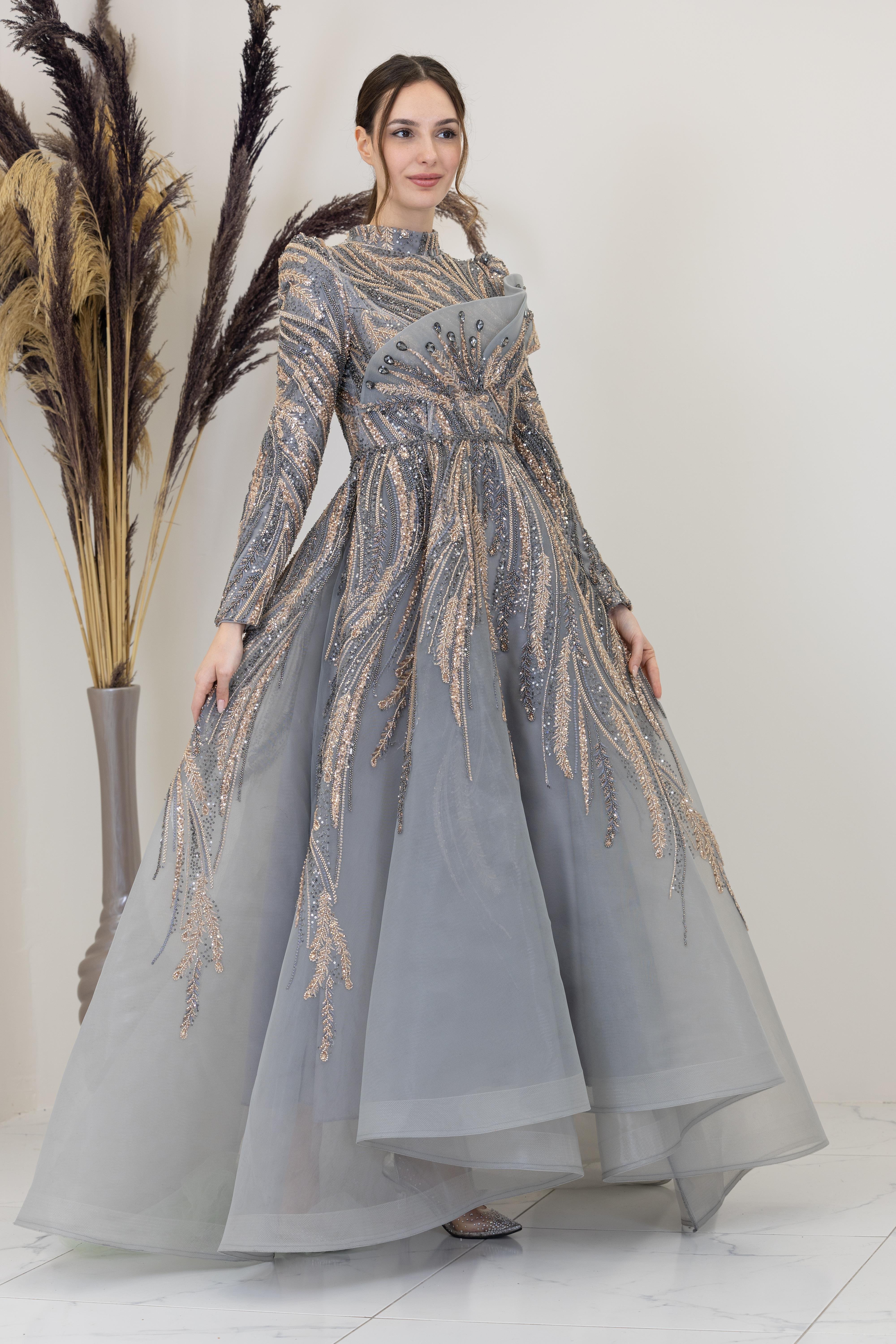 Önü Taşlı Drapeli Yaren Abiye - Gri