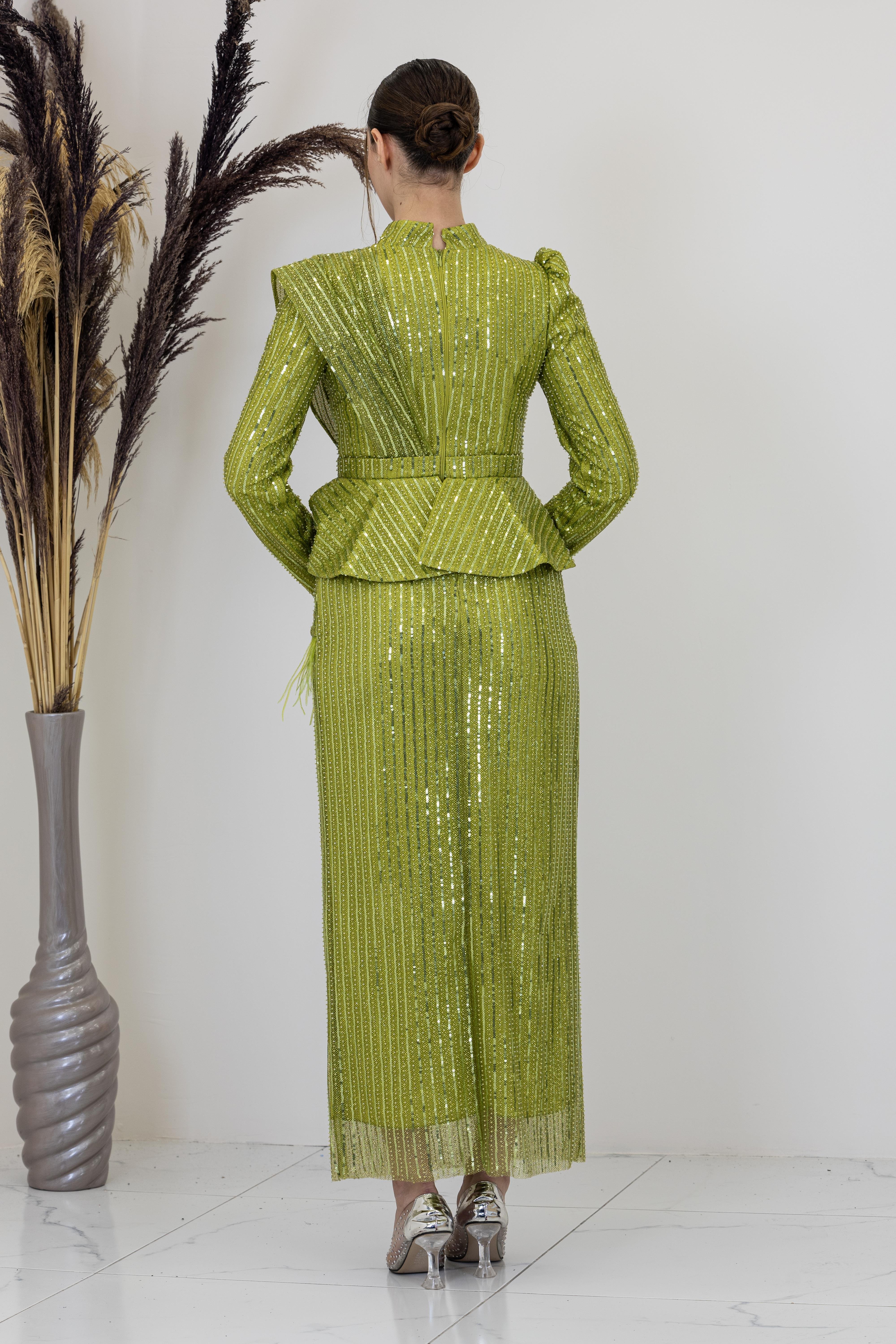 Peplum Detaylı Otriş Tüylü Pamira Abiye - Fıstık Yeşili