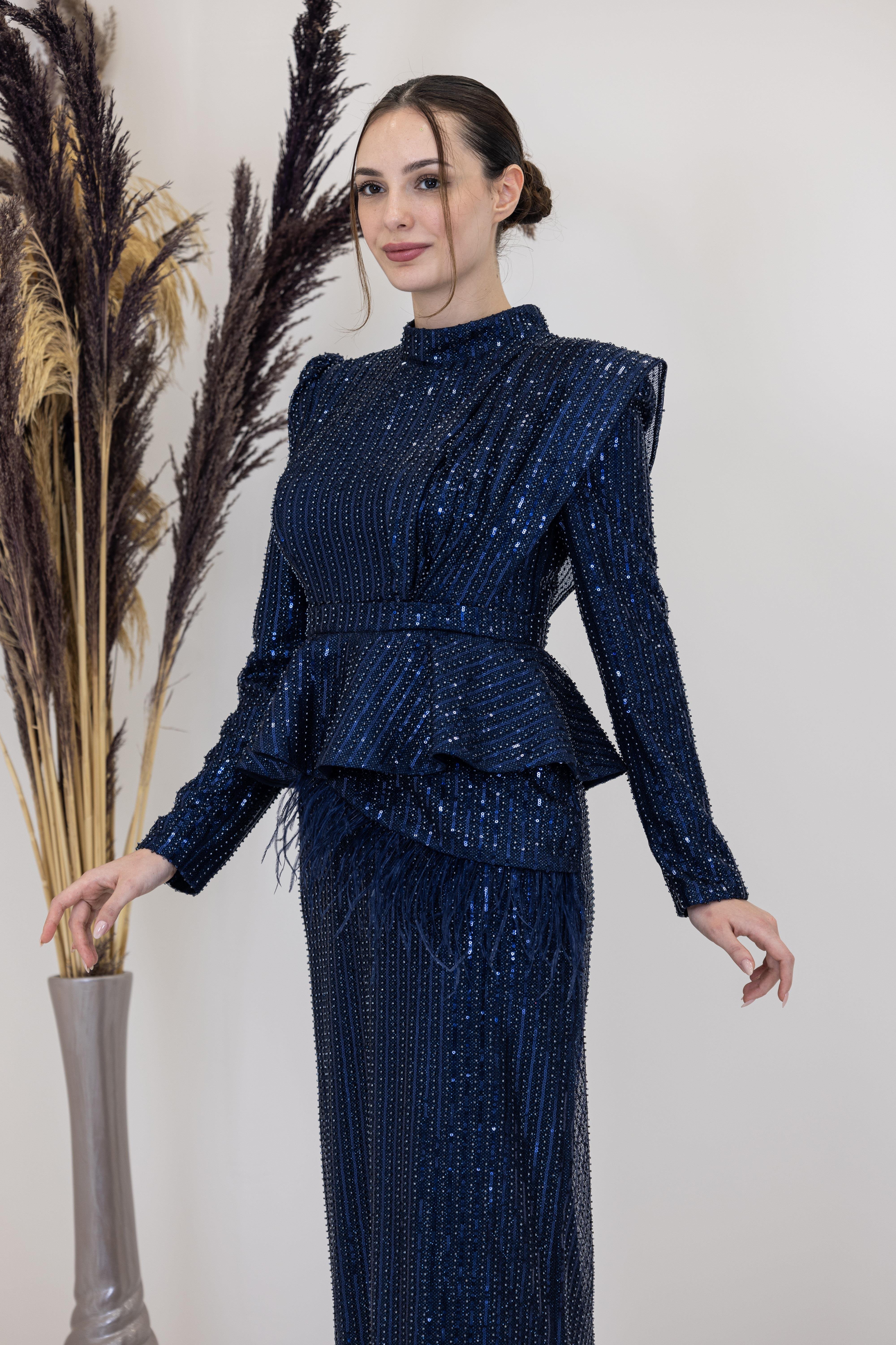 Peplum Detaylı Otriş Tüylü Pamira Abiye - Lacivert