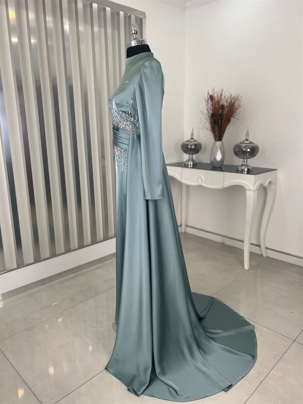 Piennar Taş İşlemeli Ceyla Saten Abiye Mint Yeşili