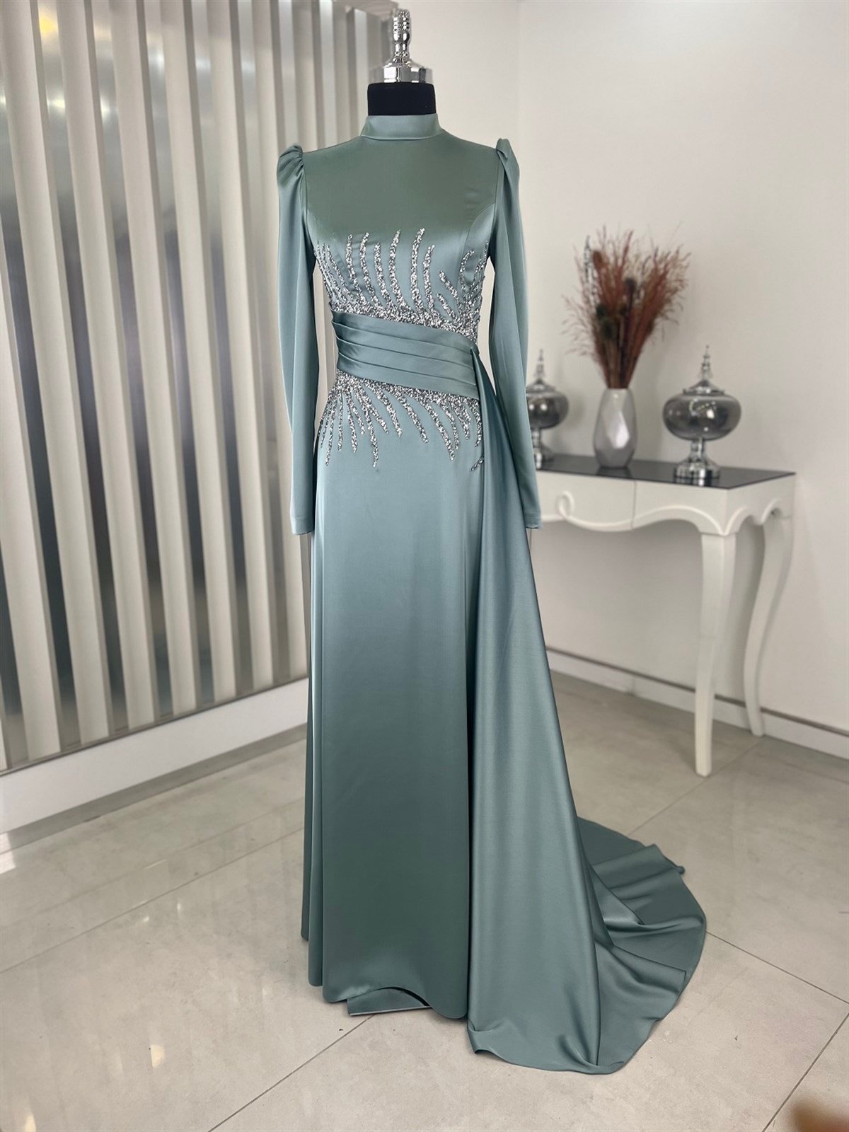 Piennar Taş İşlemeli Ceyla Saten Abiye Mint Yeşili