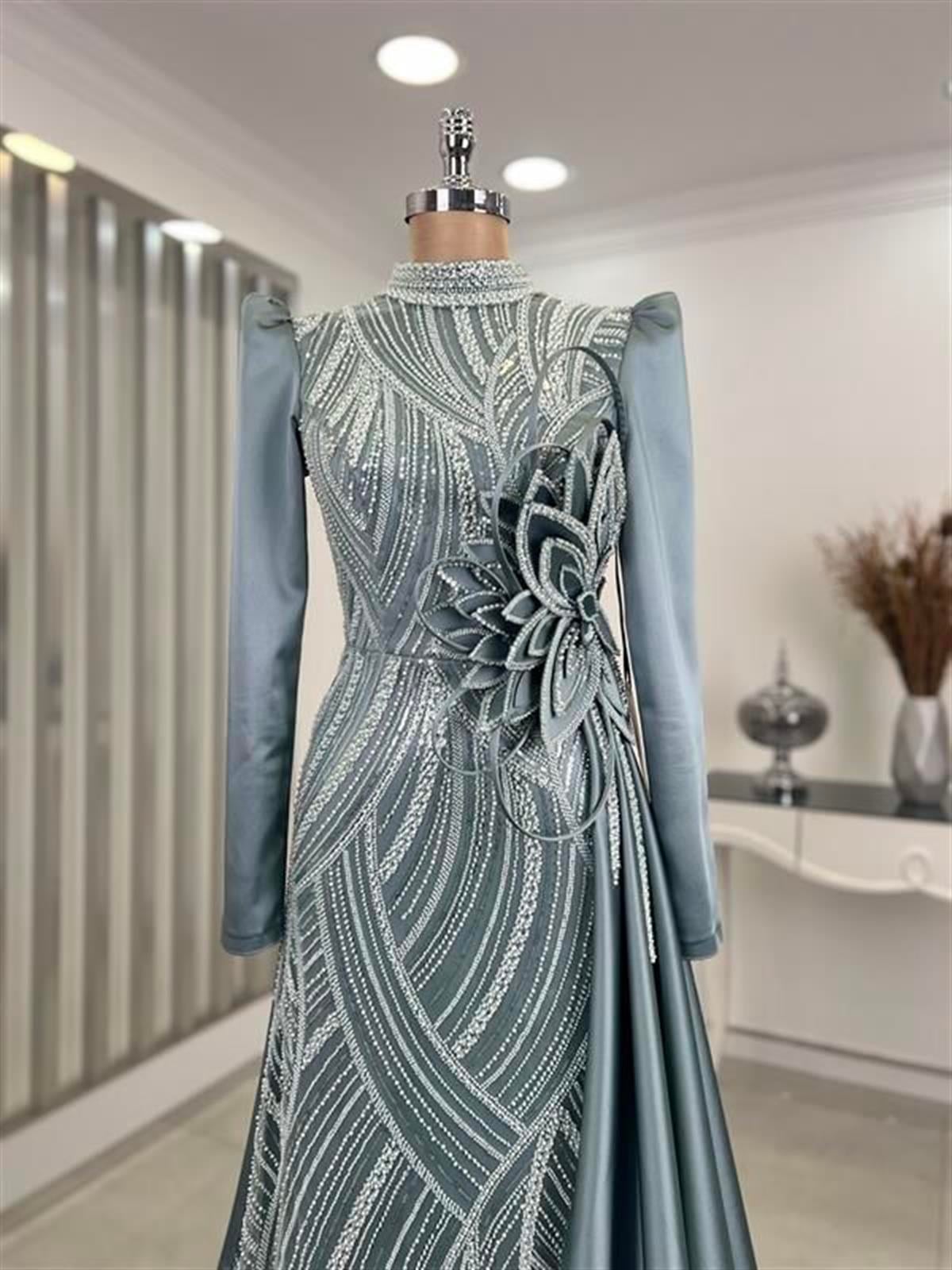 Yaprak Dantelli Beli Çiçek Detaylı Tesettür Abiye Mint