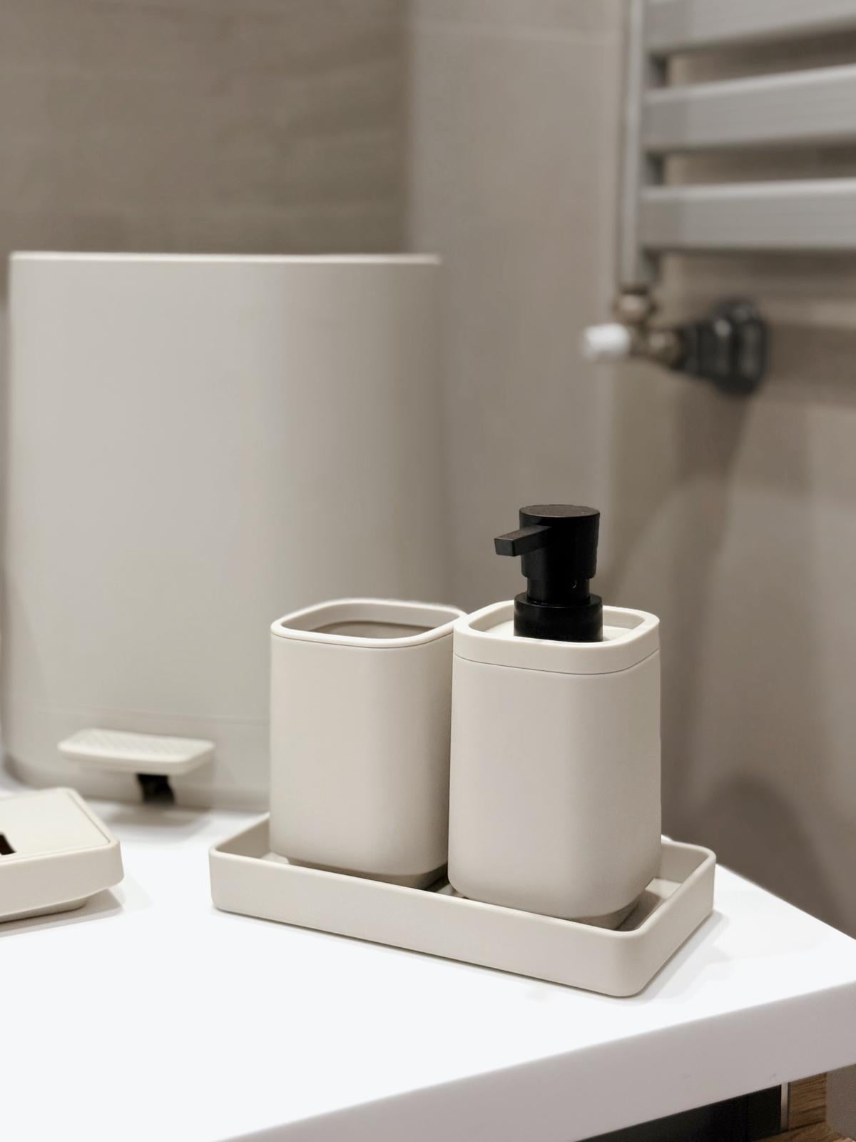 Banyo Seti Altı Parça