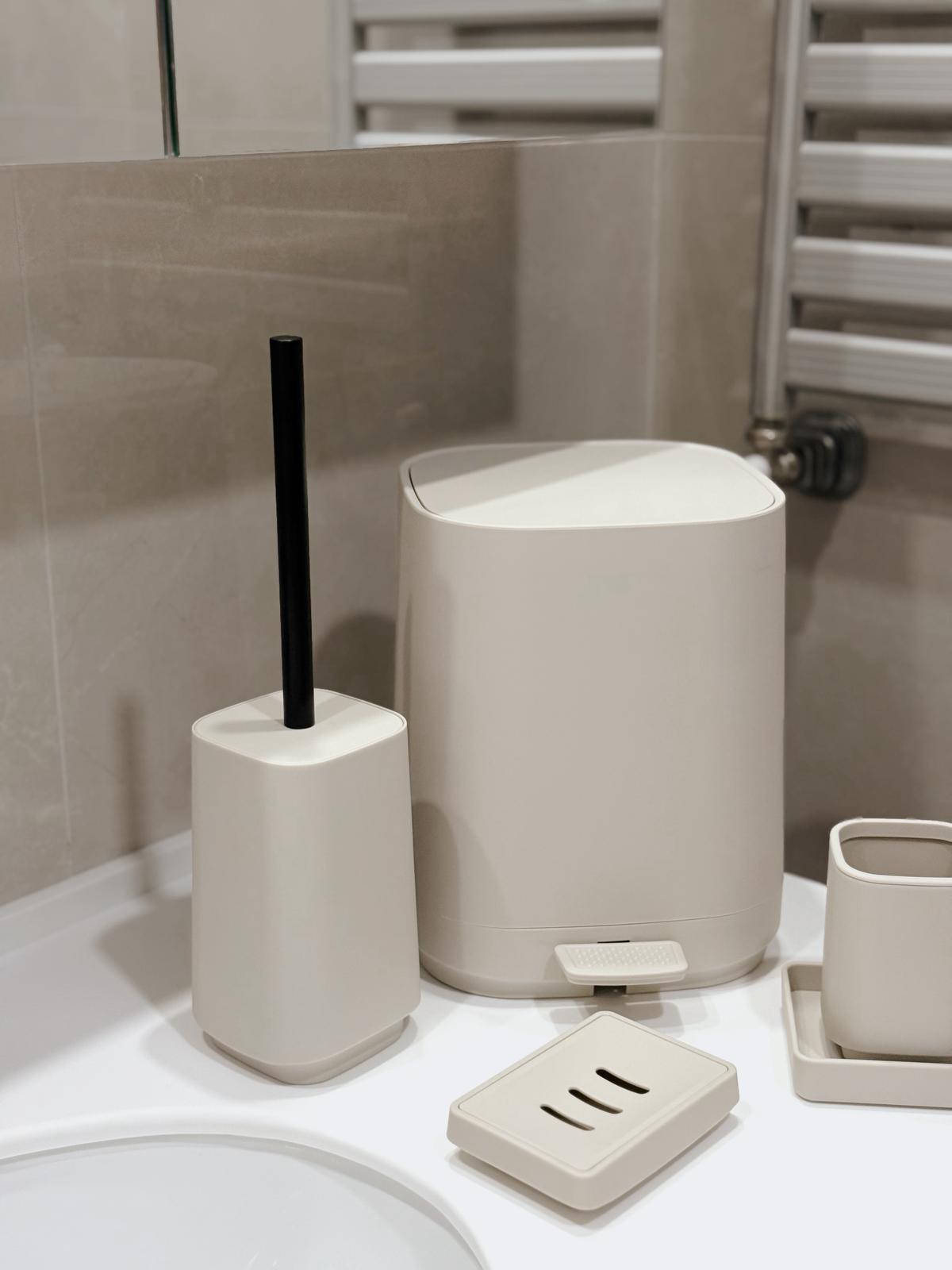 Banyo Seti Altı Parça