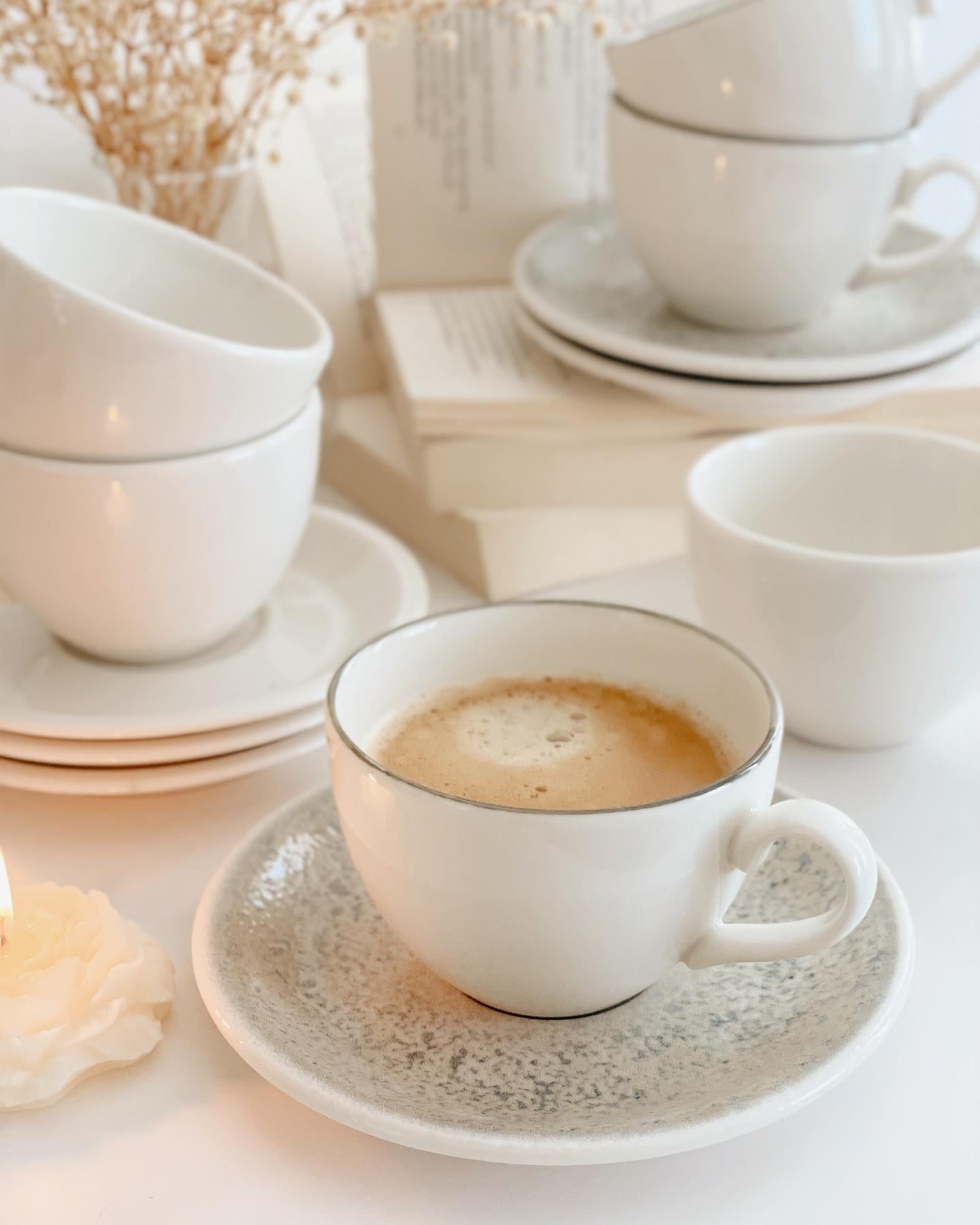 Kahve Fincanı Americano Filtre Kahve Çizgili Model