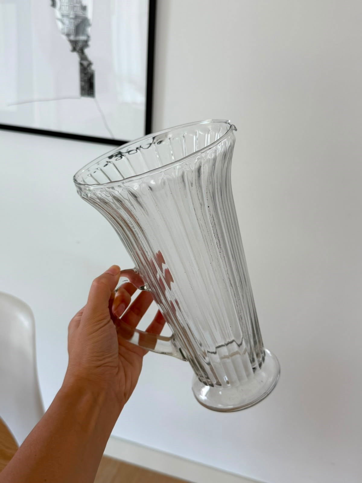 Kulplu Cam Sürahi 1400 ml