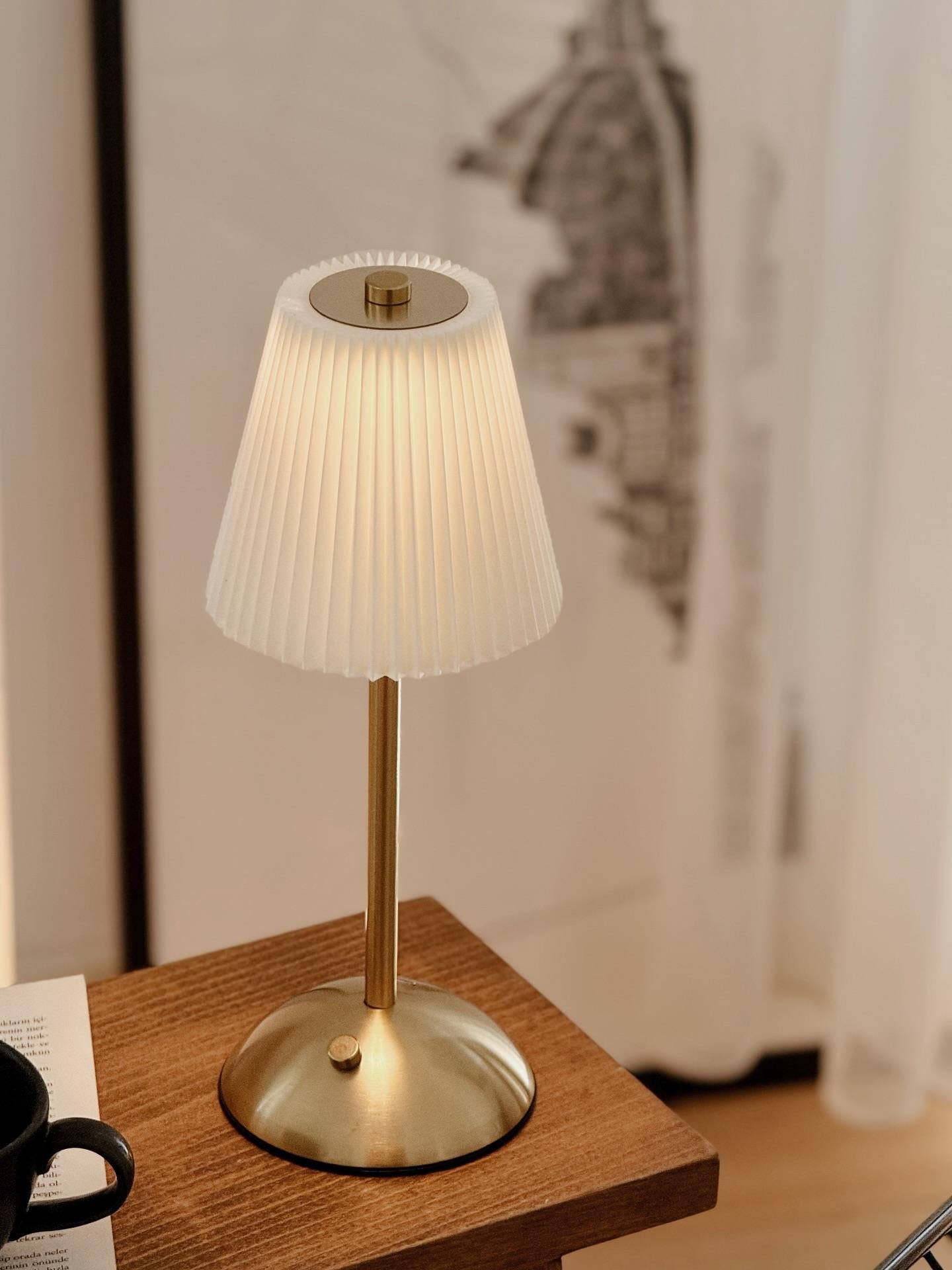 Masa Pirinç Lamba Krem 30 cm