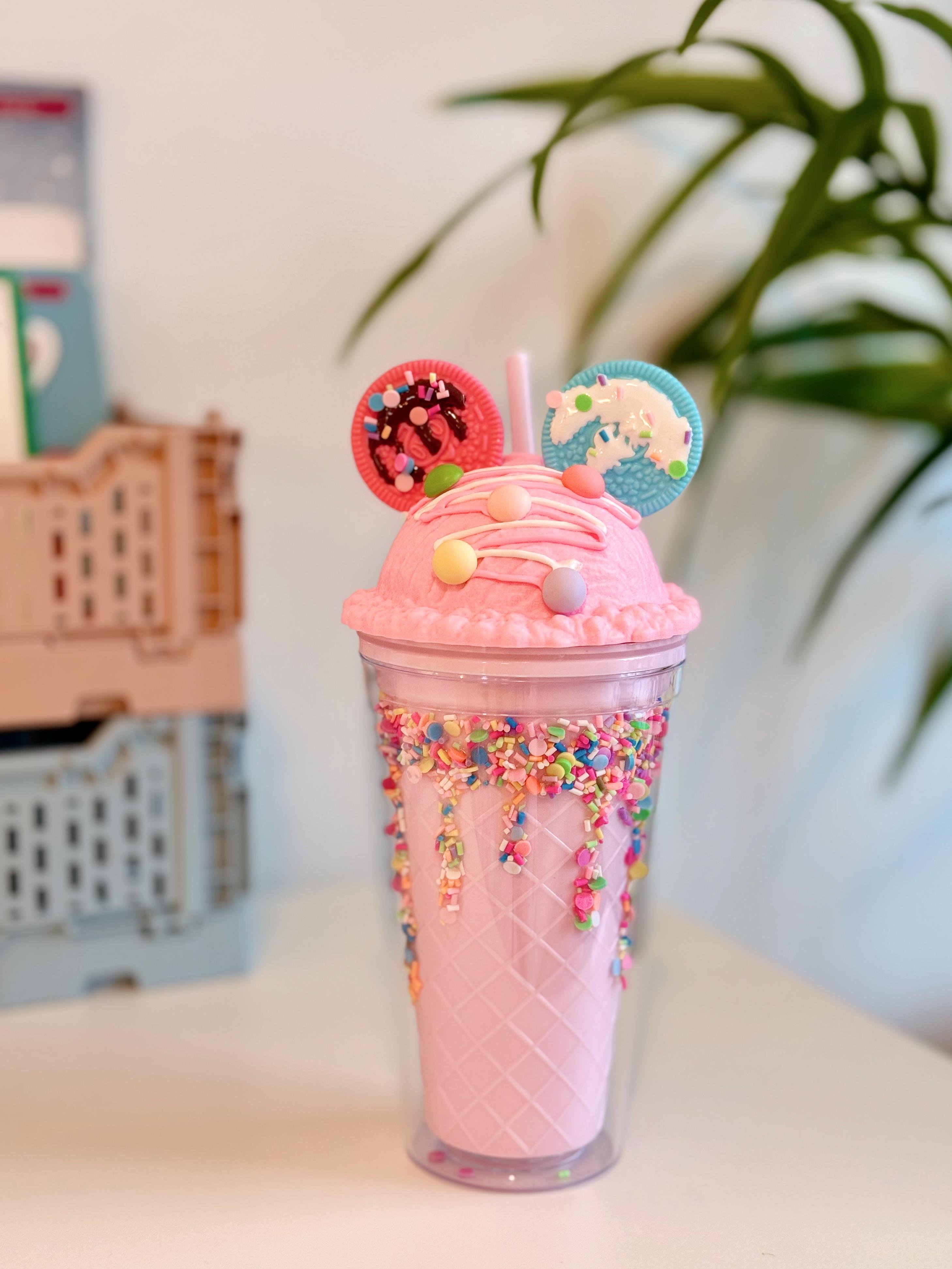 Pipetli Bardak Pembe Kutu Oreo Kulak