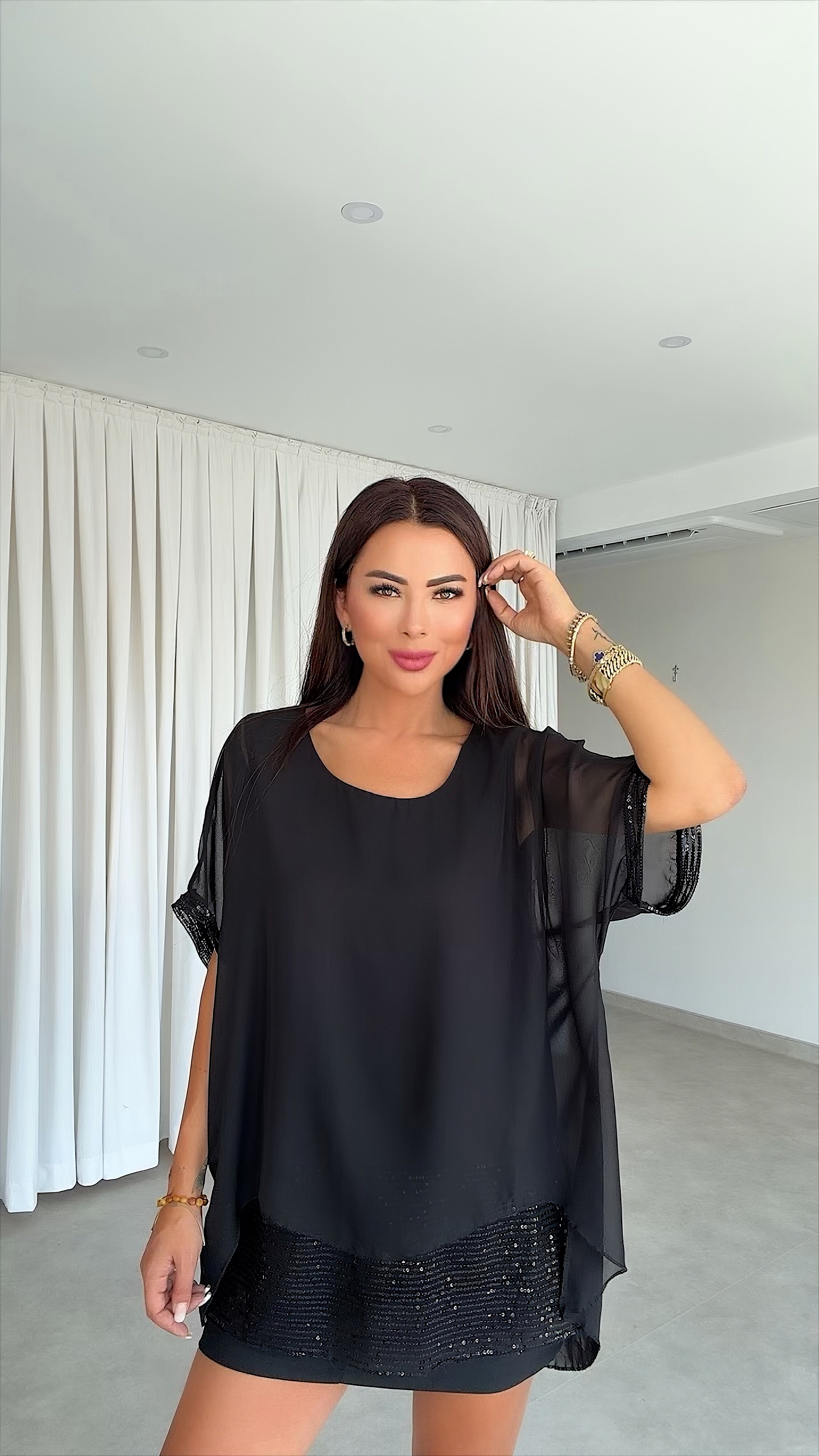 Ceveu Kadın Şifon Payet Detaylı Siyah Bluz 