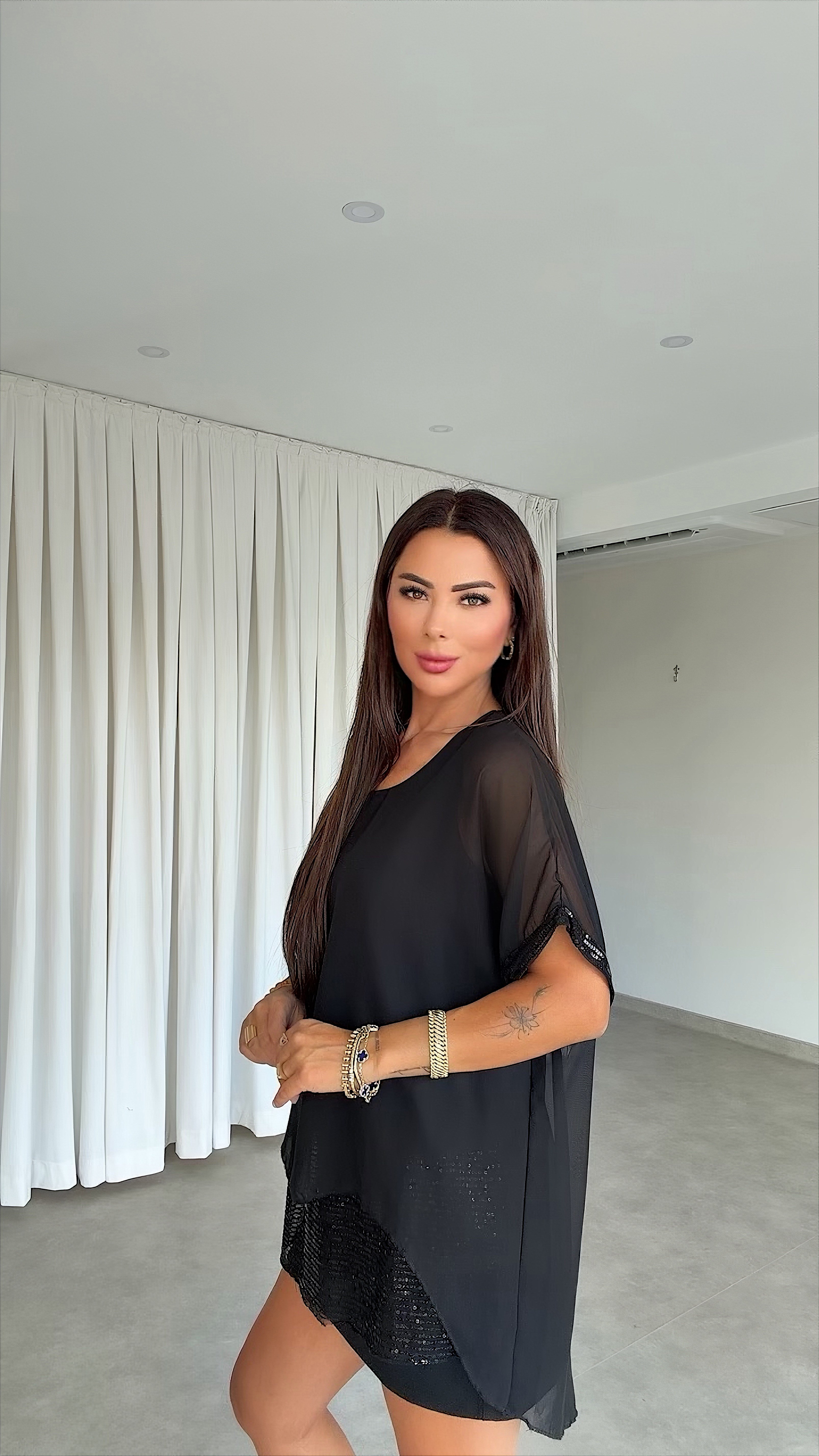 Ceveu Kadın Şifon Payet Detaylı Siyah Bluz 