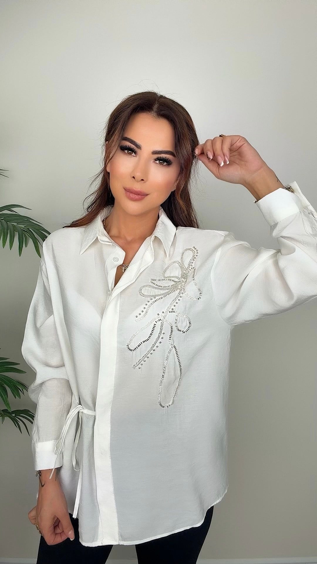 Flower Kadın İşlemeli Modal Beyaz Gömlek
