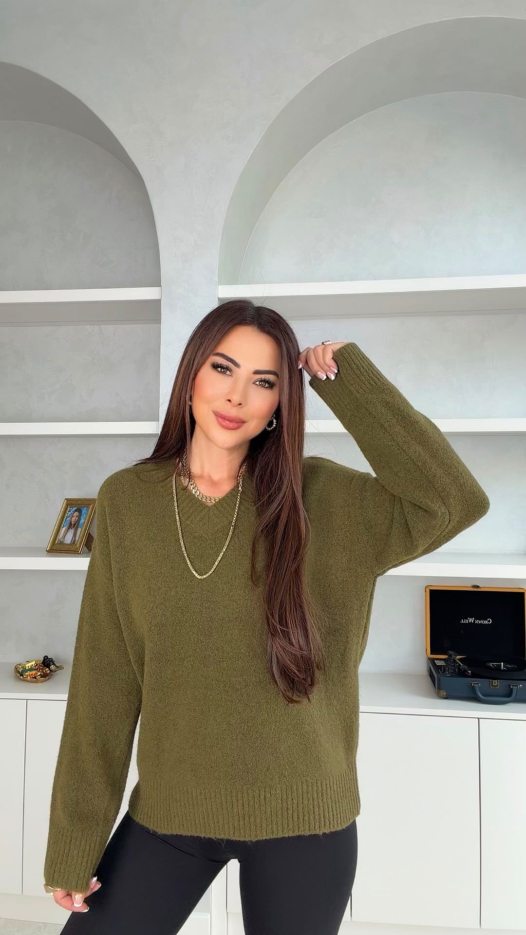 Koten V Yaka Yumuşak Triko Basic Kadın Haki Kazak