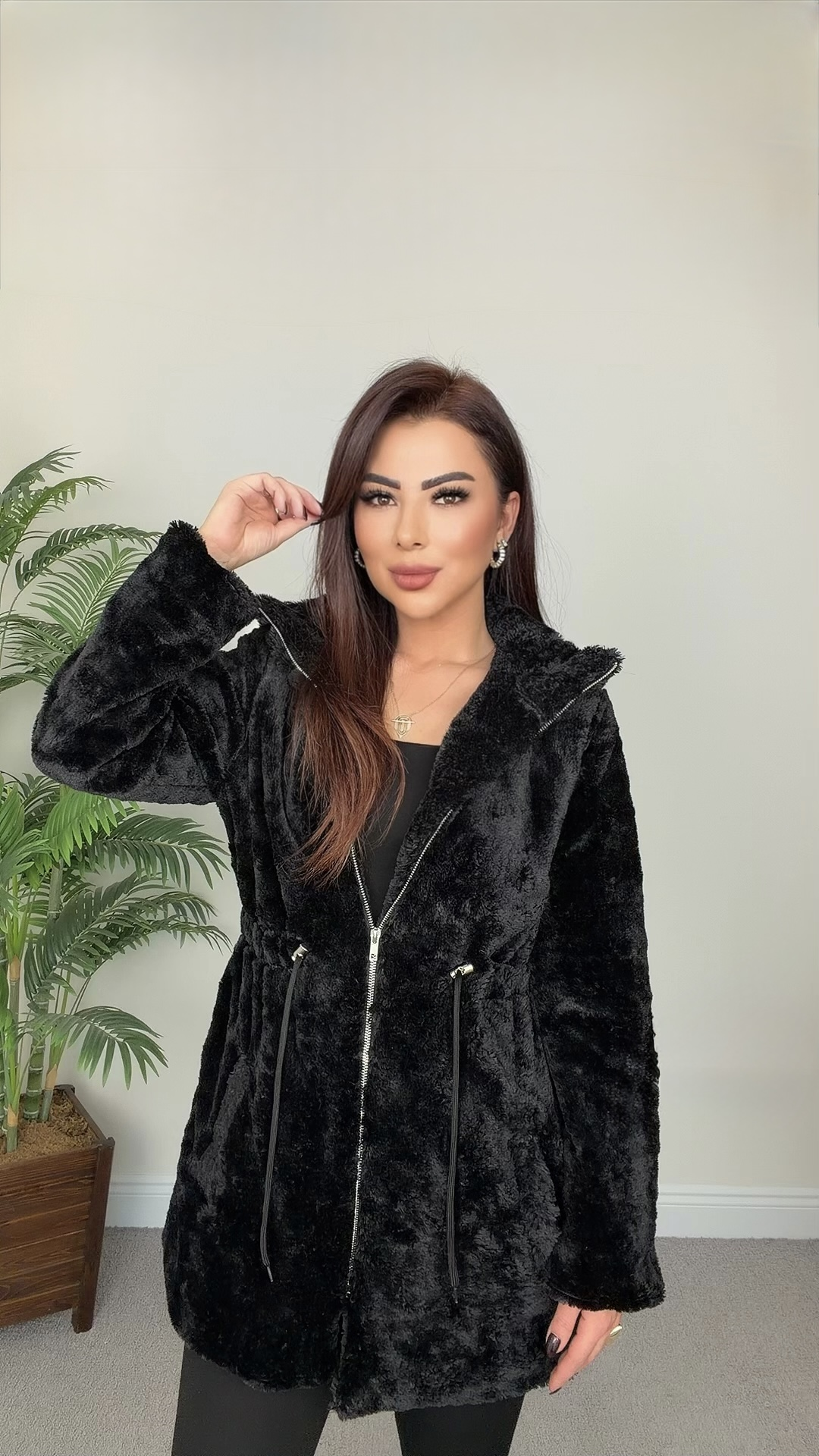 Laze Kadın Fermuarlı Siyah Peluş Mont