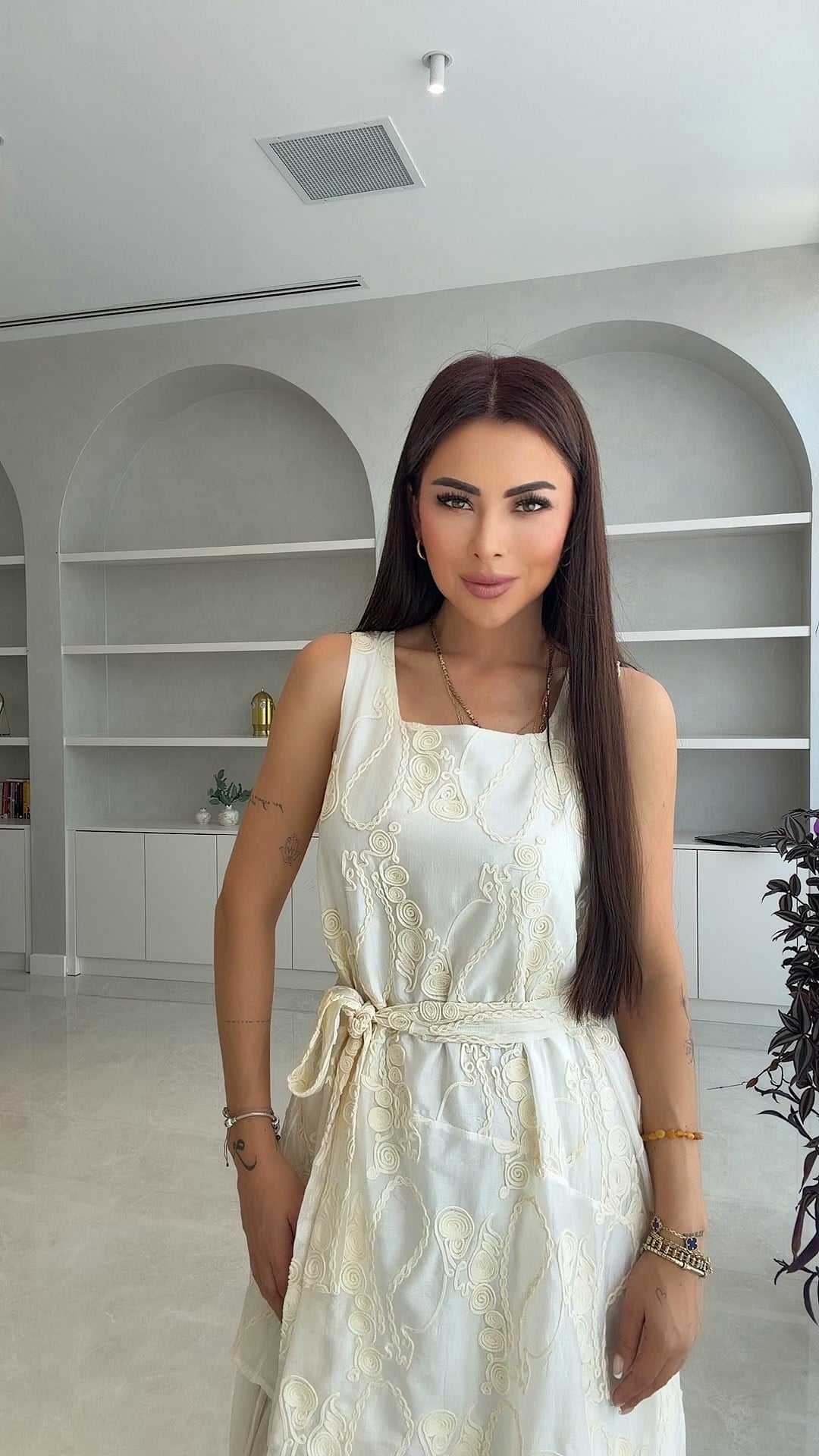 Nadia Kadın Kuşaklı Asimetrik Ekru Elbise