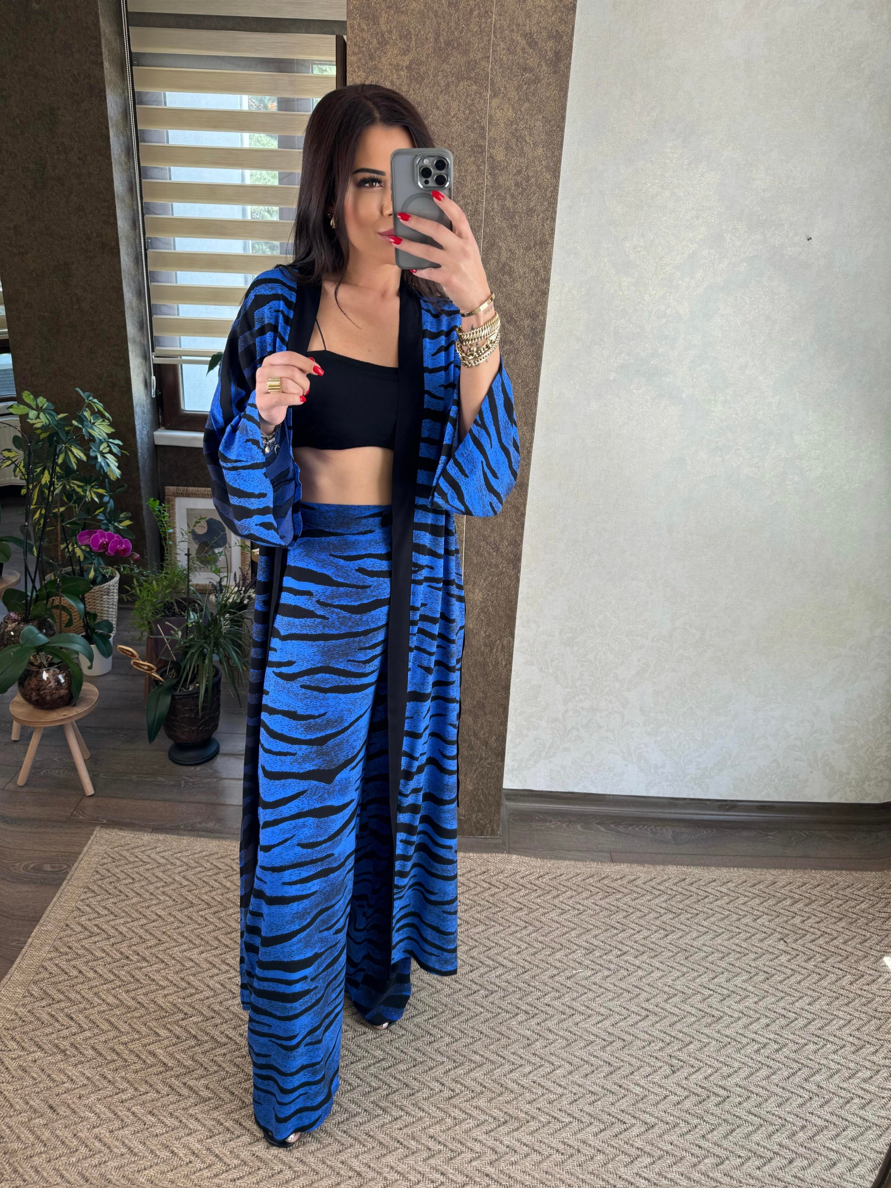 Naser Kadın Mavi Zebra Desenli Kimonolu Takım
