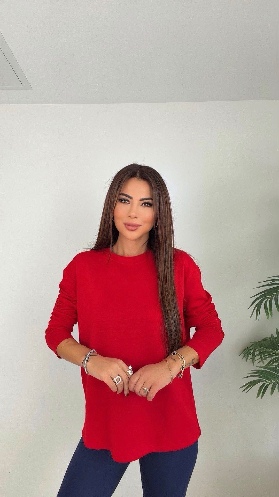 Neylix Yuvarlak Yaka Uzun Kollu Kadın Kırmızı Basic Sweat