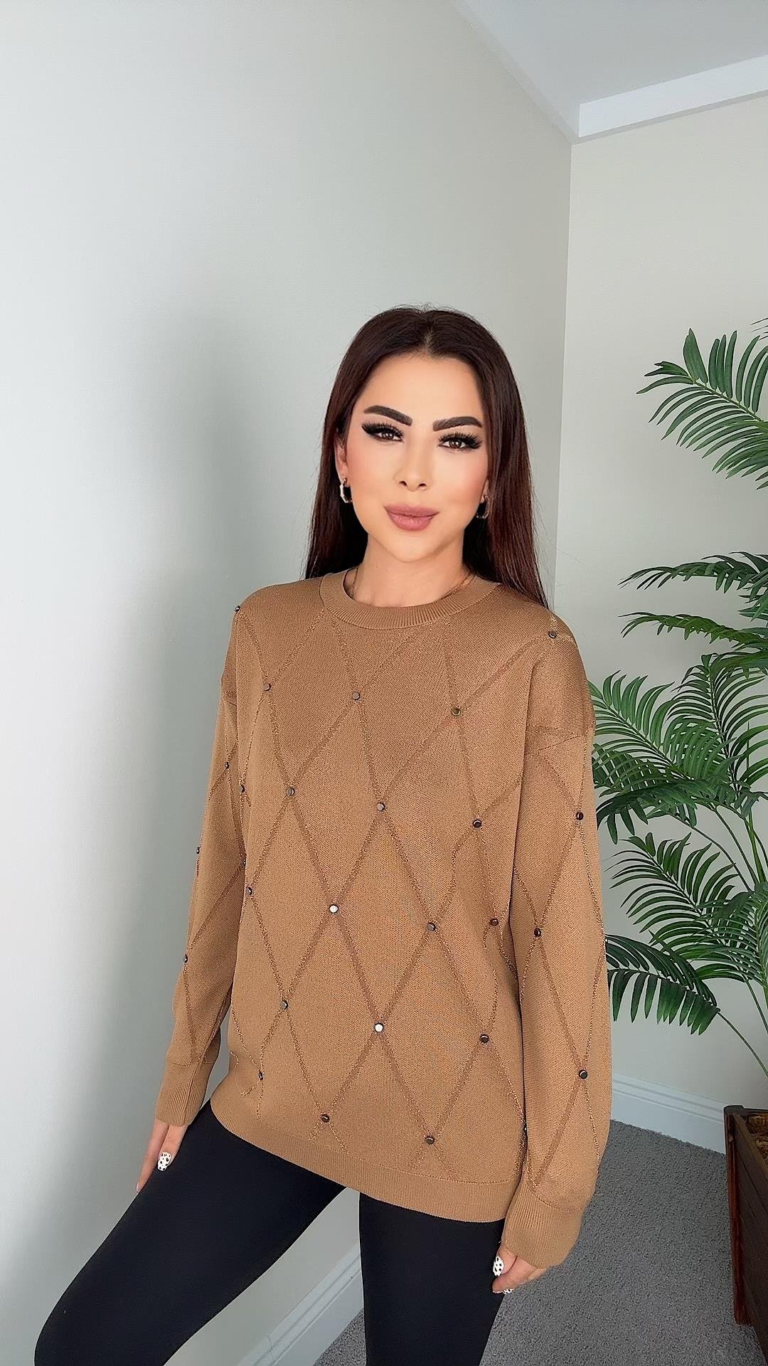 Penny Kadın Desenli ve Taş Detaylı Taba Triko