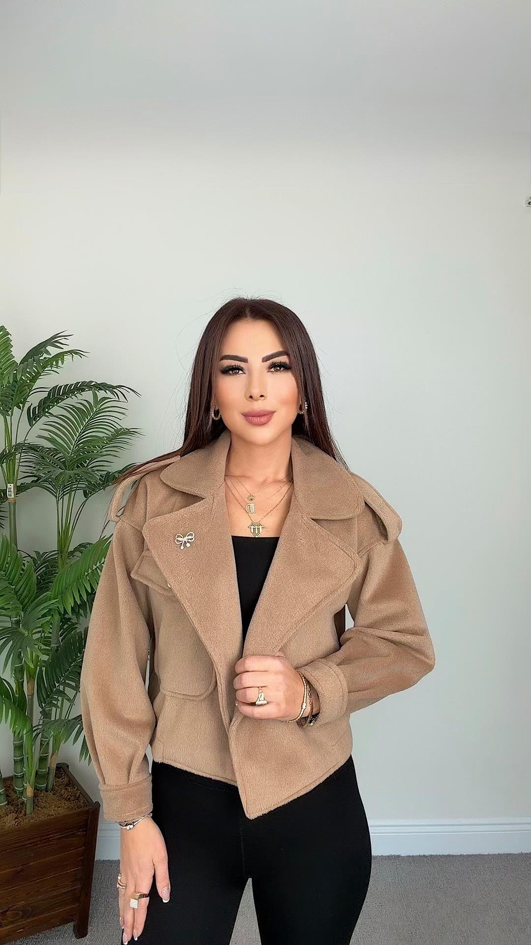 Piece Kadın Broş Detaylı Taba Ceket Kaban 