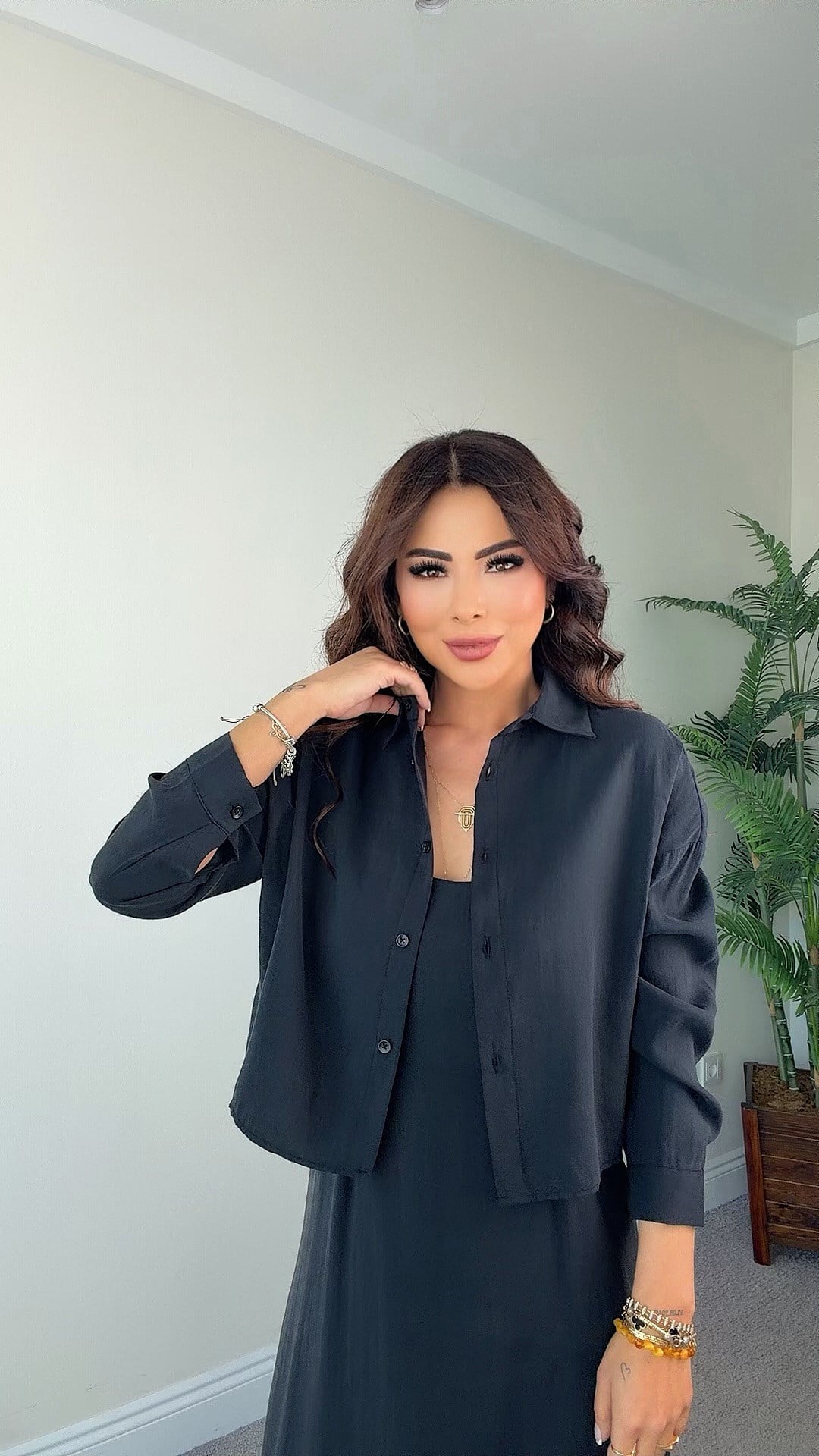 Qena Kadın Gömlekli İp Askılı Siyah Elbise Takım