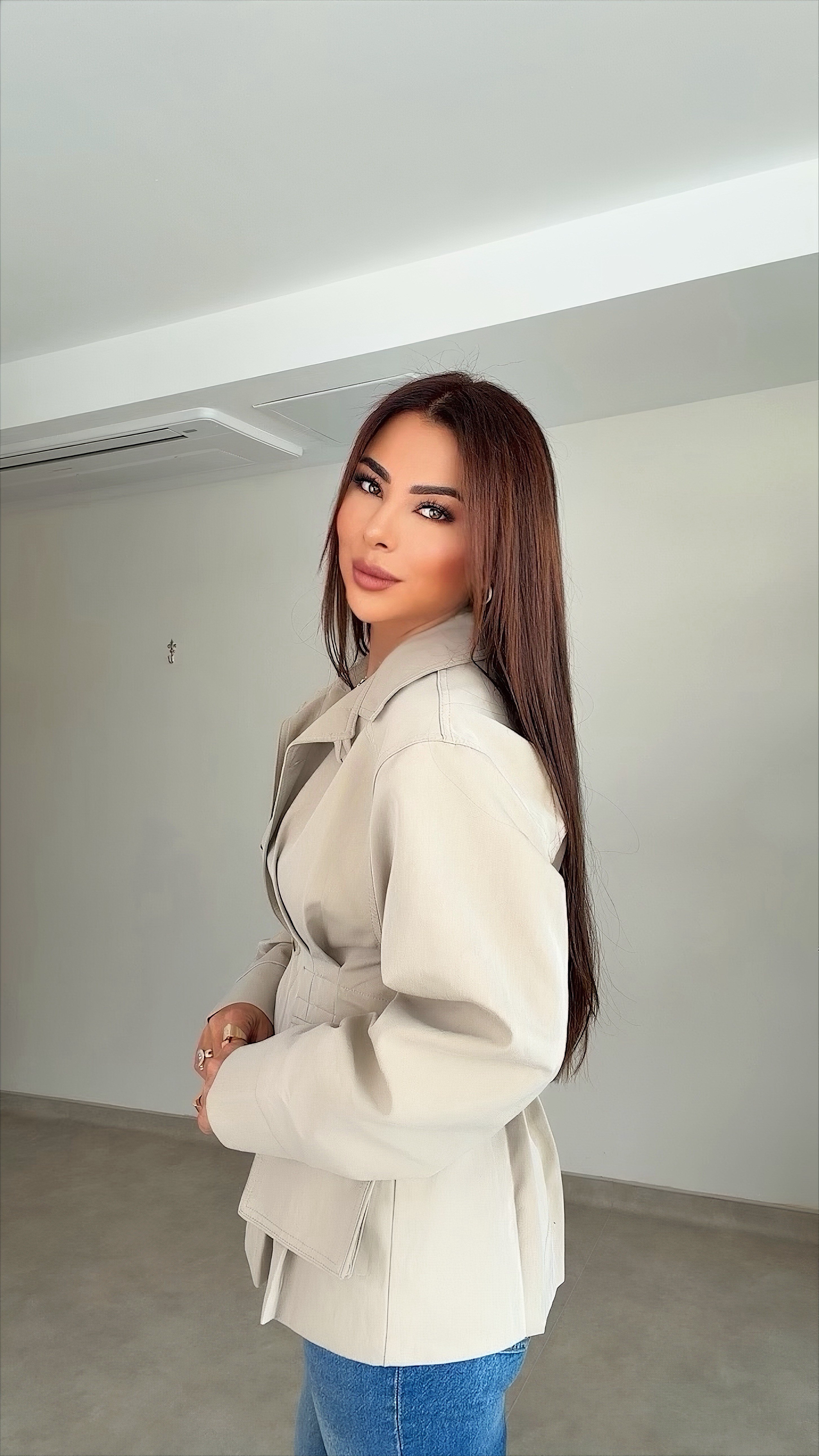 Qseu Kadın Yama Cep Bel Dikiş Detaylı Bej Trençkot