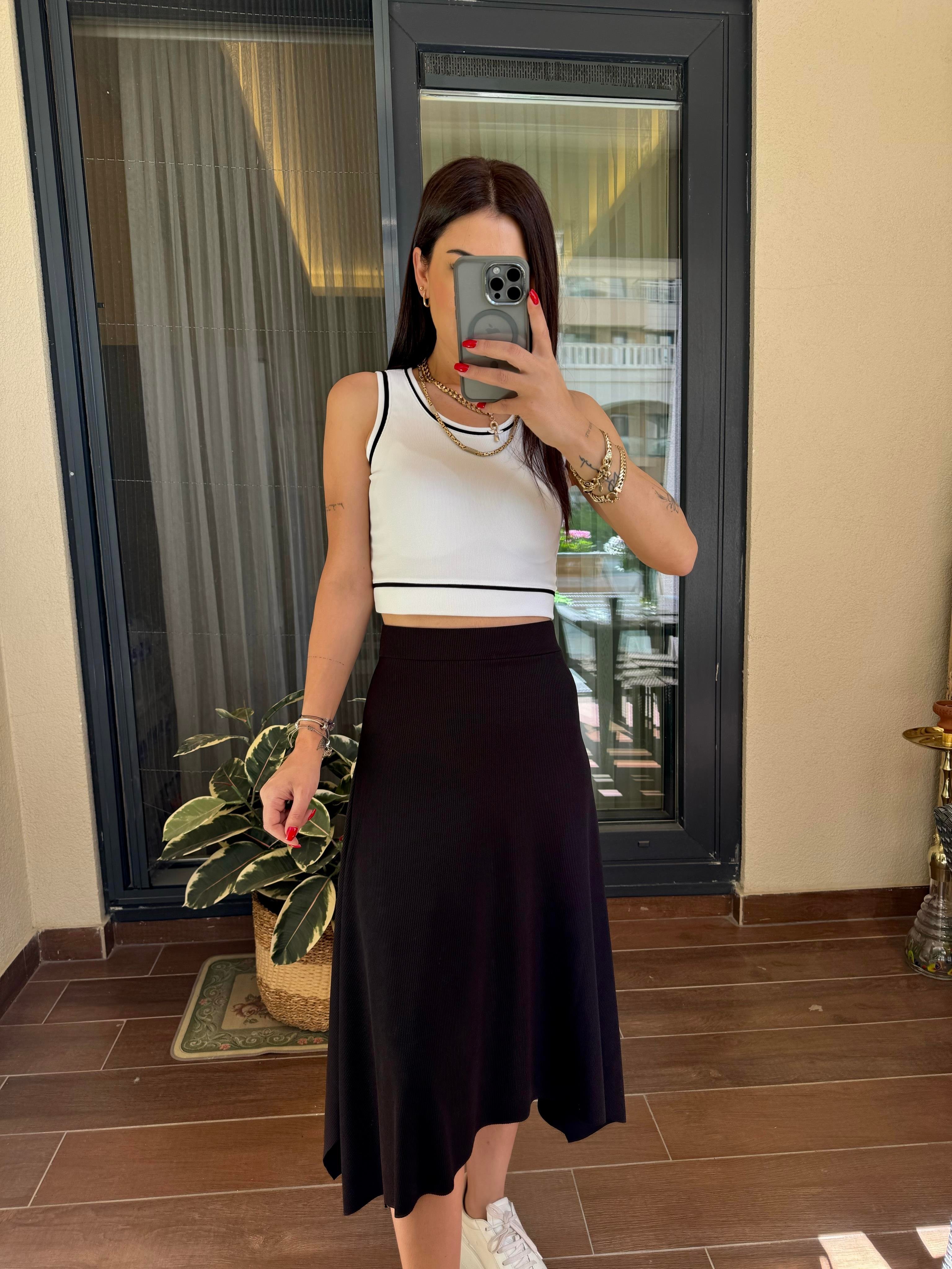Sean Kadın Asimetrik Kesim Siyah Midi Etek