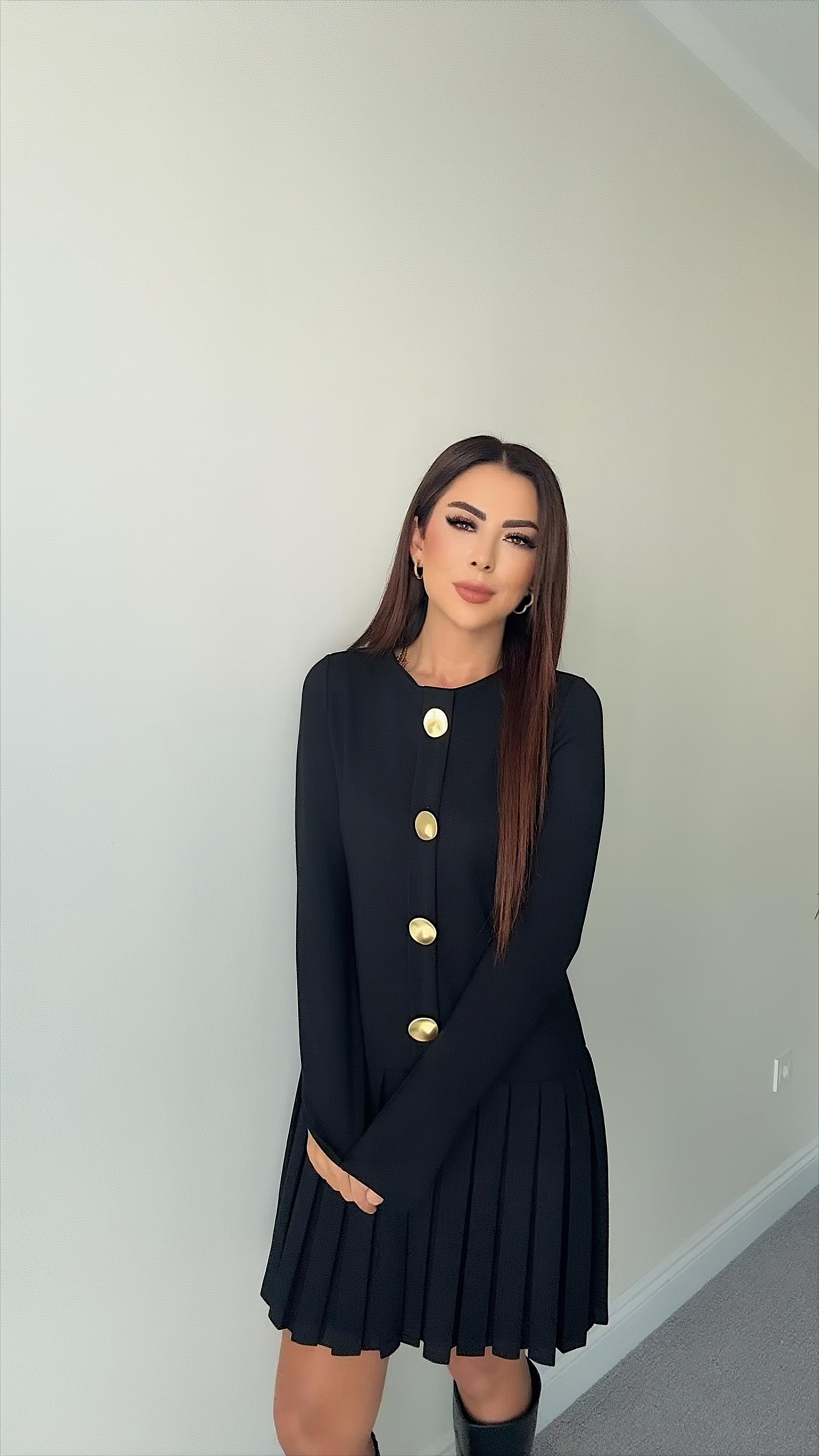 Sissa Kadın Düğme Detaylı Siyah Pileli  Elbise