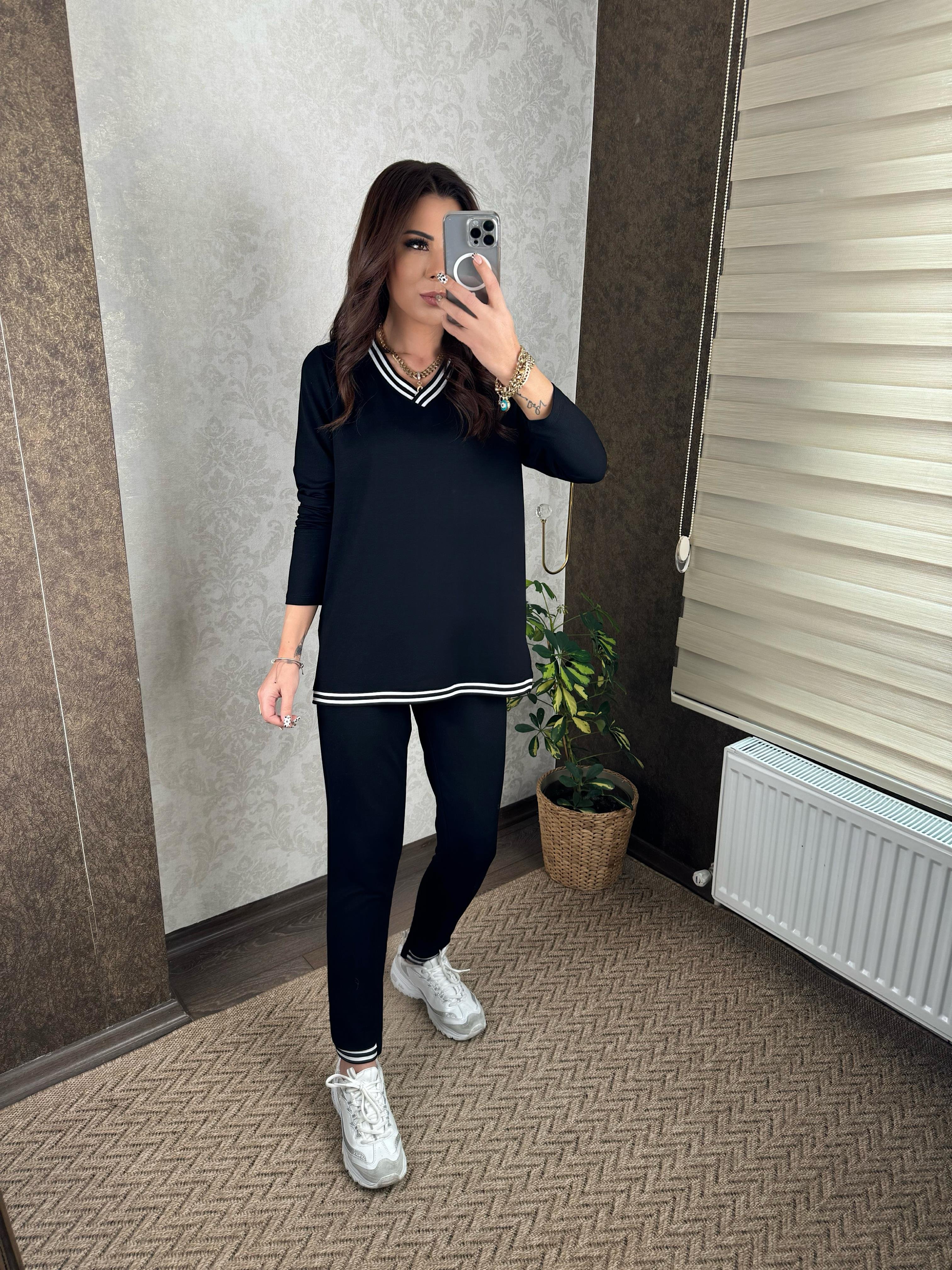 Uta Kadın V Yaka Ribanalı Takım
