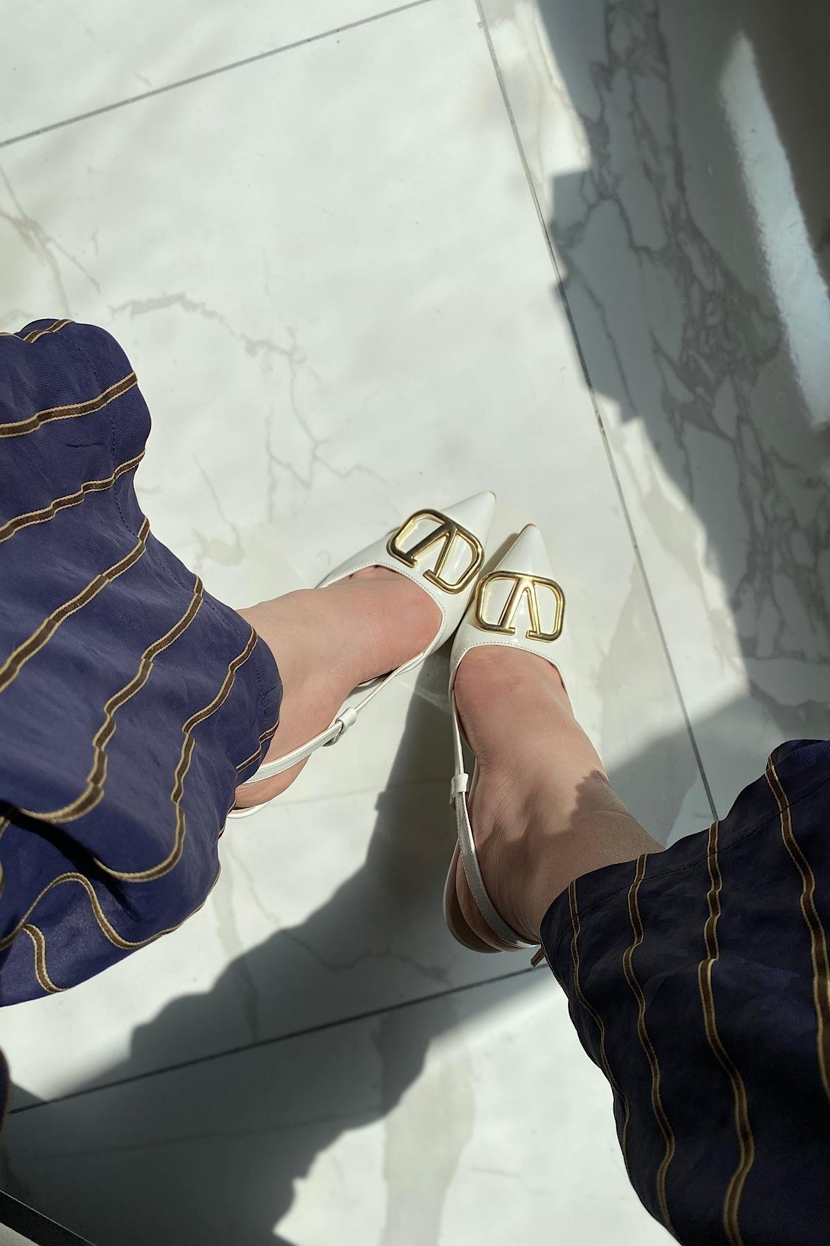 Avent Beyaz Rugan Tokalı Kadın Topuklu Ayakkabı