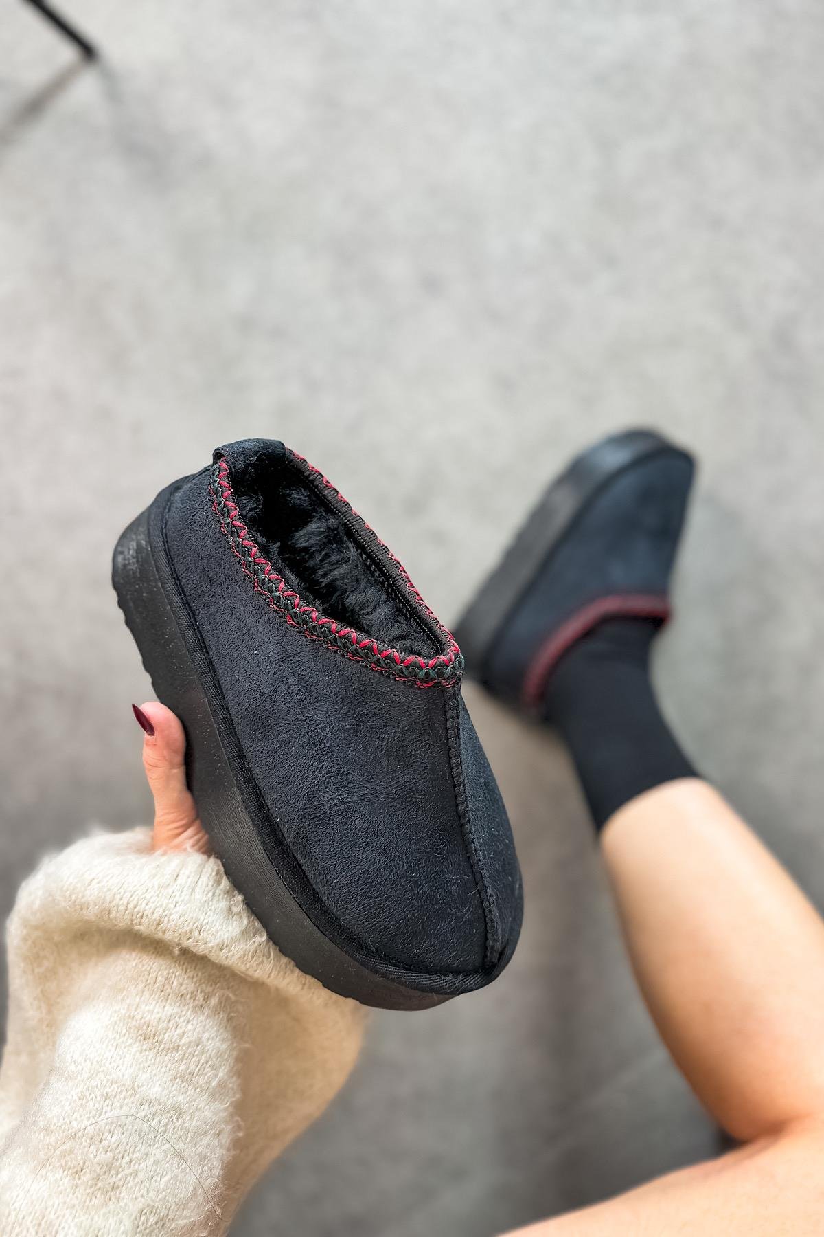Brilliant Siyah Kürklü Bootie