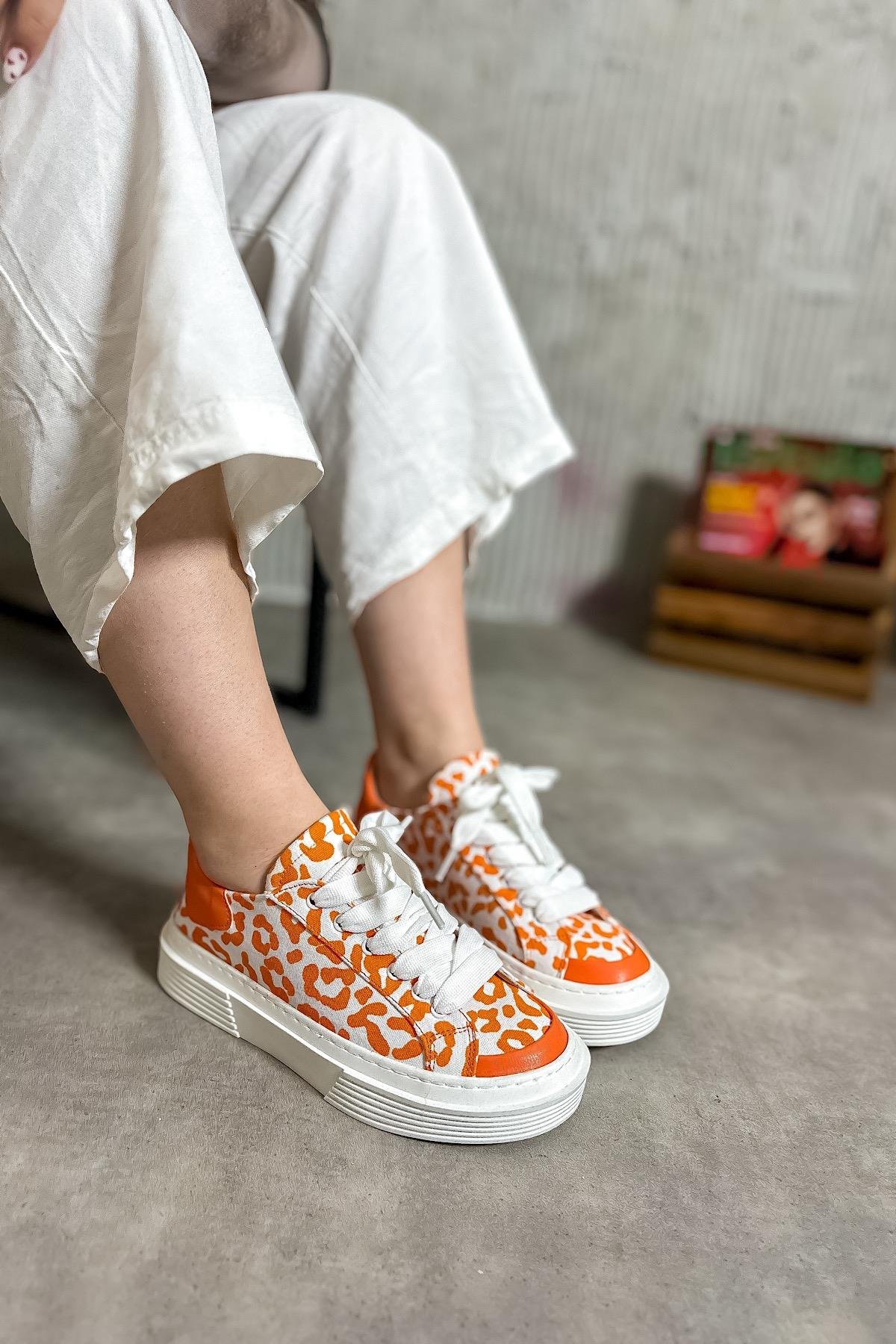 Liar Turuncu Leopar Desenli Kadın Sneakers