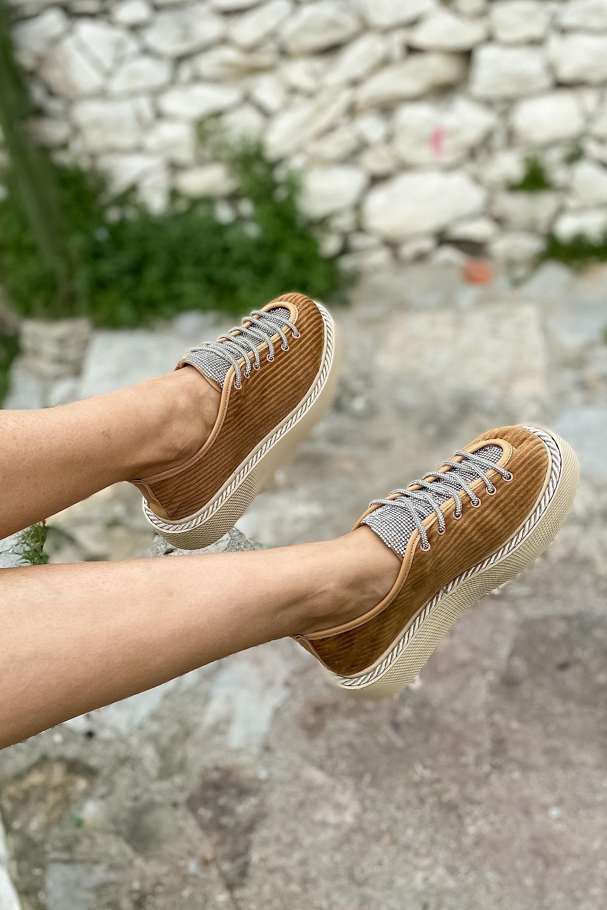 Pear Bej Fitilli Taşlı Kadın Sneakers