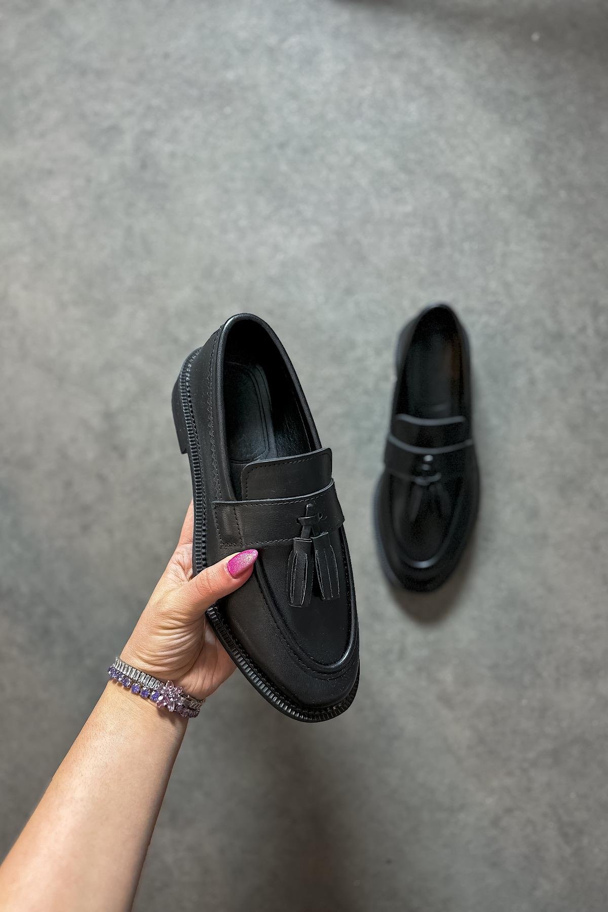Sophıe Sıyah Cılt Puskullu Kadın Loafer Ayakkabı