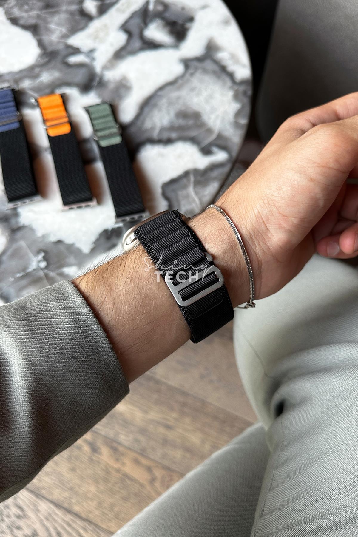 Apple Watch Uyumlu Alpine Loop Kordon Siyah - ShinyTECH