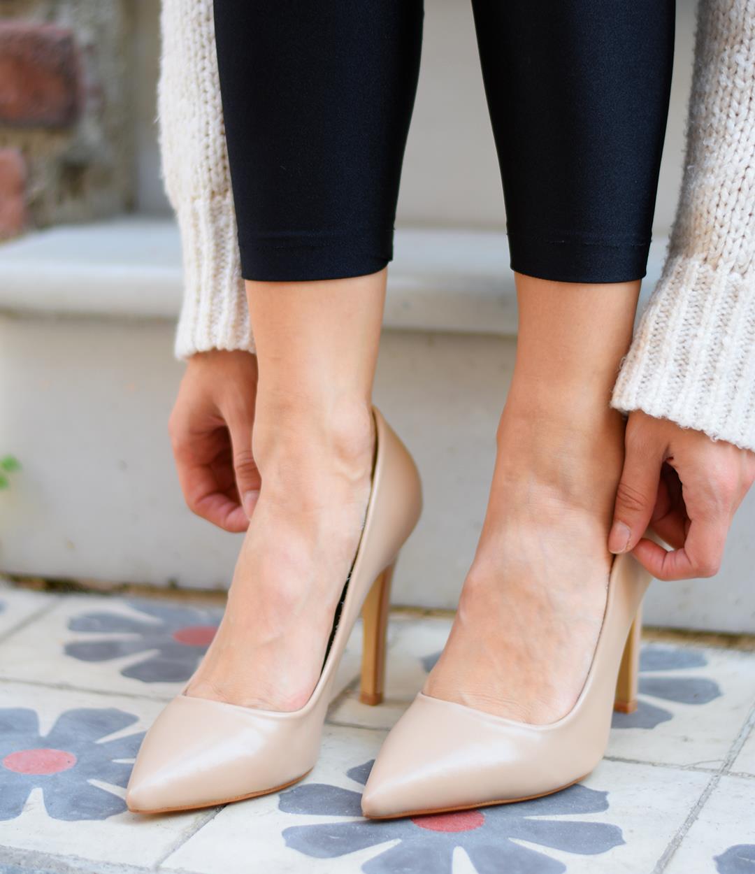 MissPapatya Krem Stiletto Ayakkabı