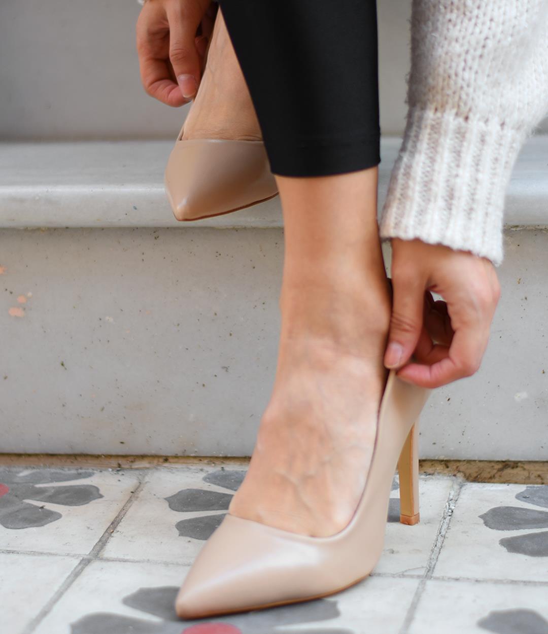 MissPapatya Krem Stiletto Ayakkabı