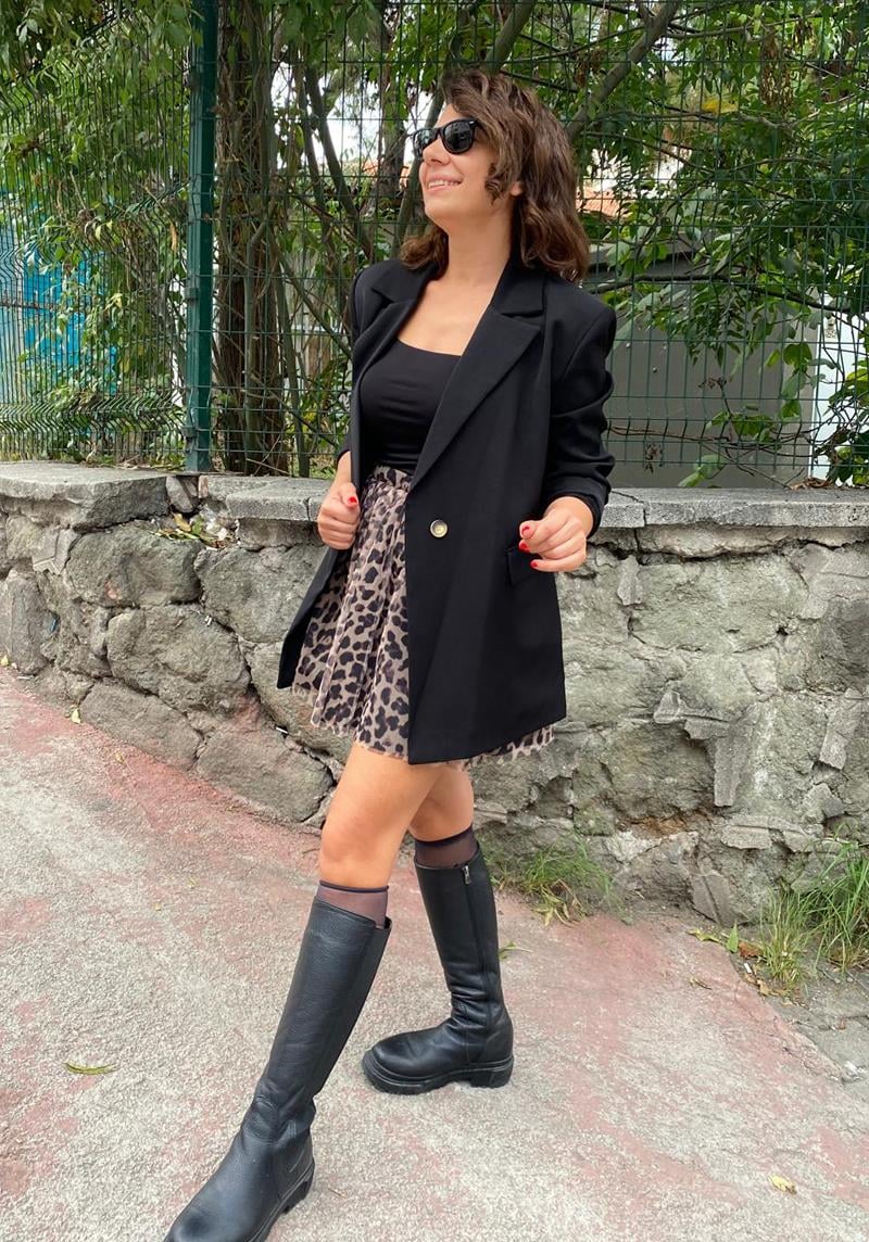 Tek Düğme Oversize Kalıp Siyah Ceket