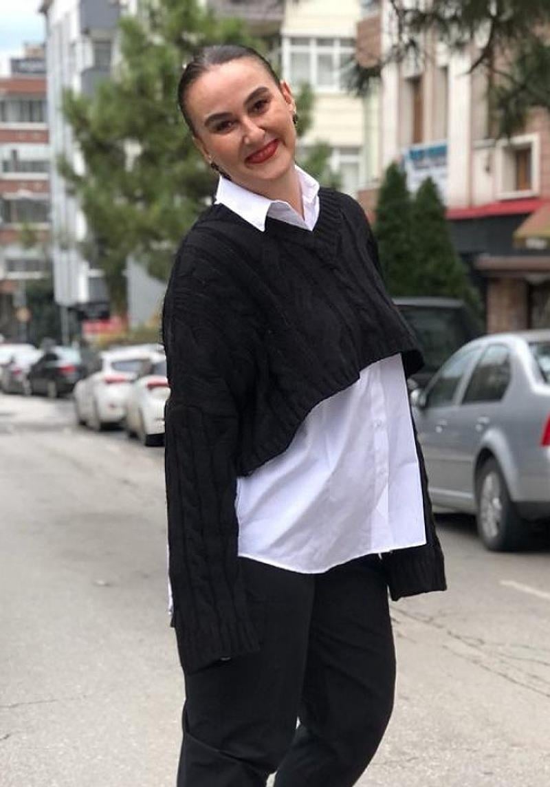 V Yaka Crop Kazak